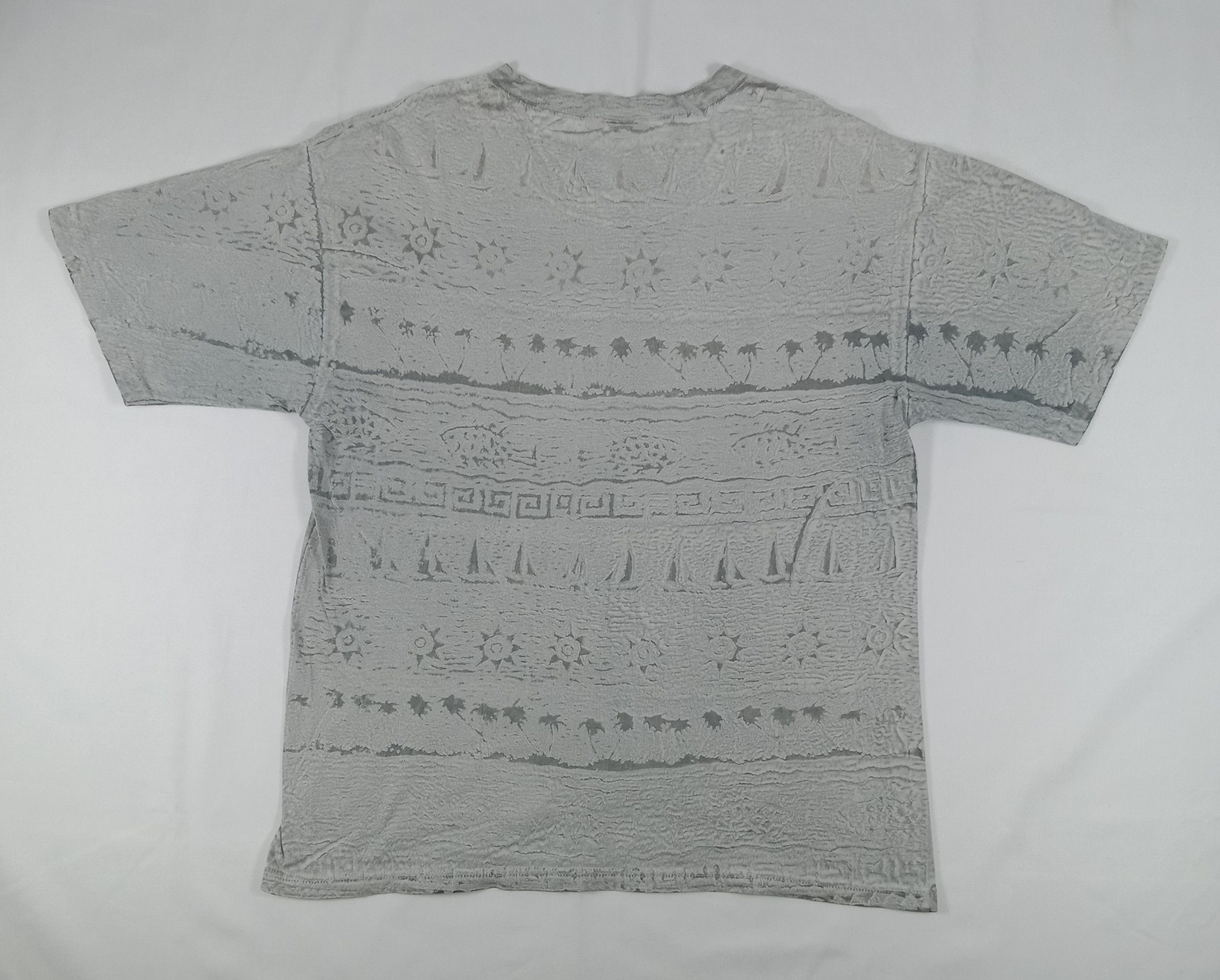 Vintage Vintage 90s Crazy Shirt Las Vegas T Shirt Size US L / EU 52-54 / 3 - 4 Thumbnail