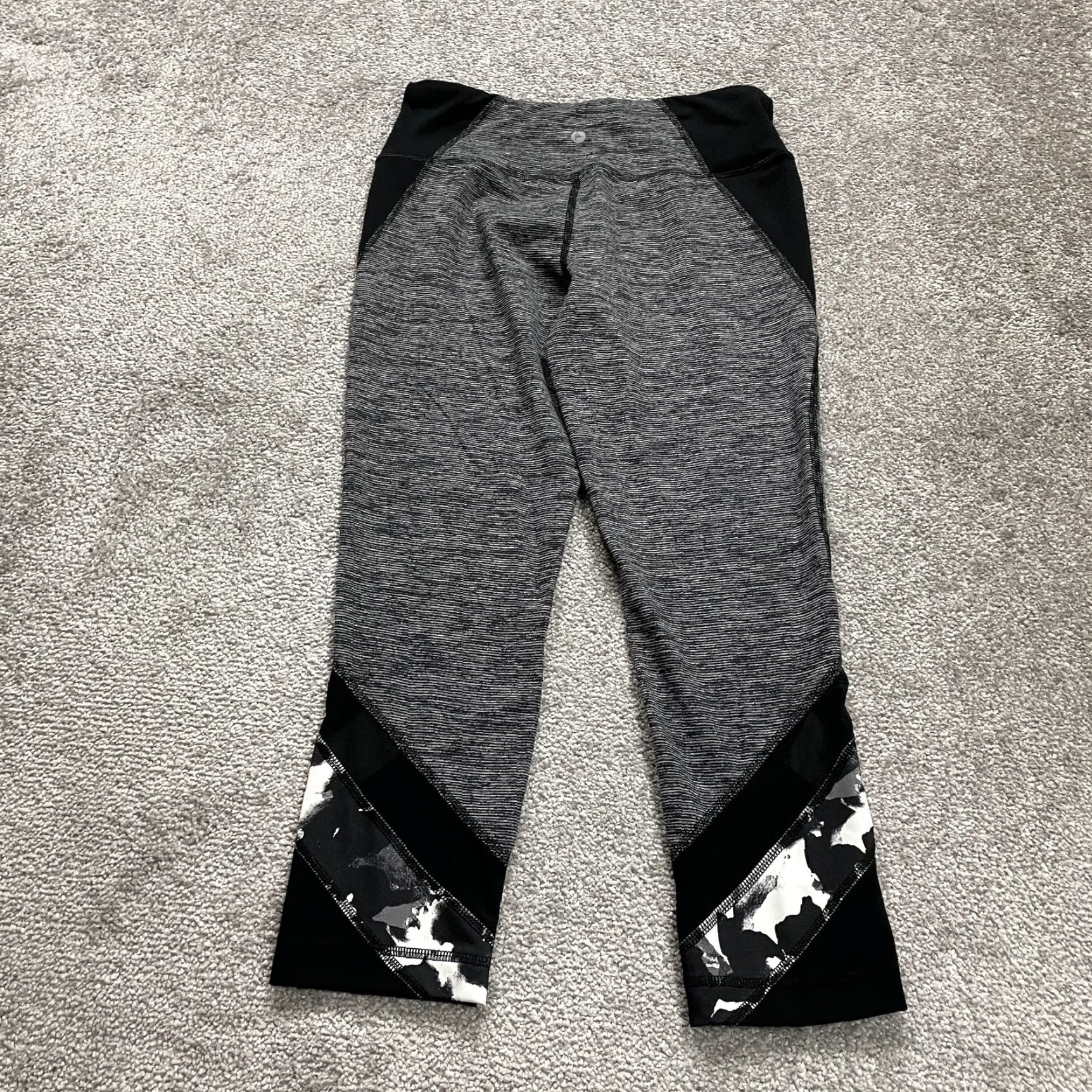 Vintage 90 Degrees By Reflex Cropped Leggings Womens Small Gray Black Active Yoga 26x22 Size 28" / US 6 / IT 42 - 2 Thumbnail