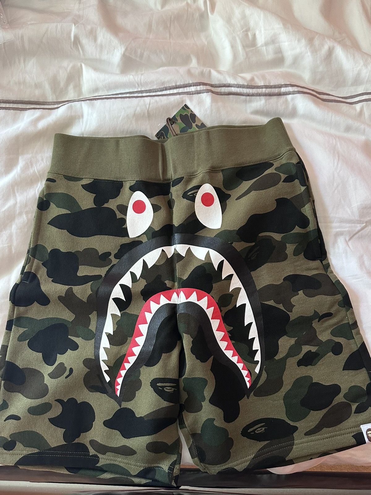 Bape 1st Camo Shark Sweat Shorts Size US 26 / EU 42 - 1 Thumbnail