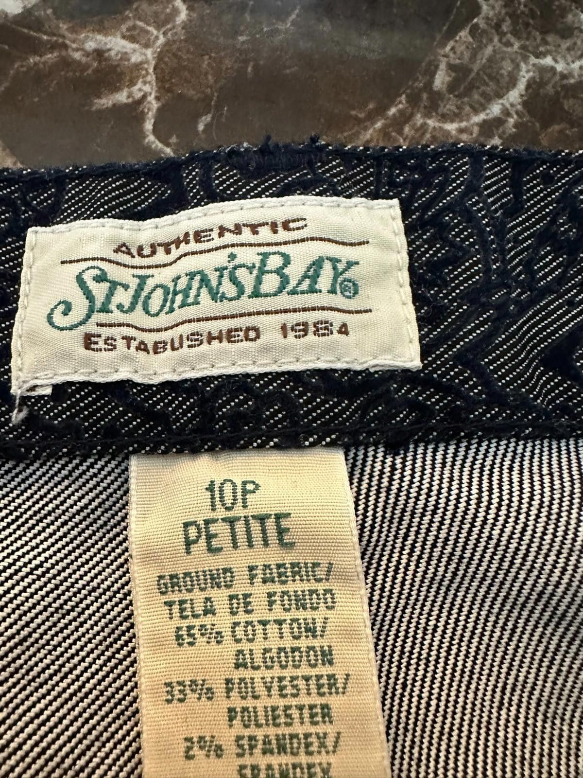 St. Johns Bay St. John’s Bay pants, size 10 Petite, Size 32" / US 10 / IT 46 - 4 Thumbnail