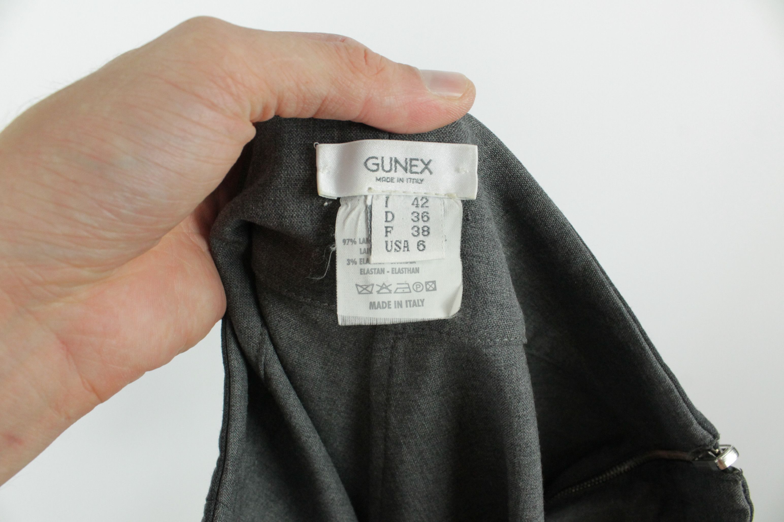 Brunello Cucinelli Gunex Brunello Cucinelli Reversible Wool Skinny Trousers Size 28" / US 6 / IT 42 - 9 Thumbnail