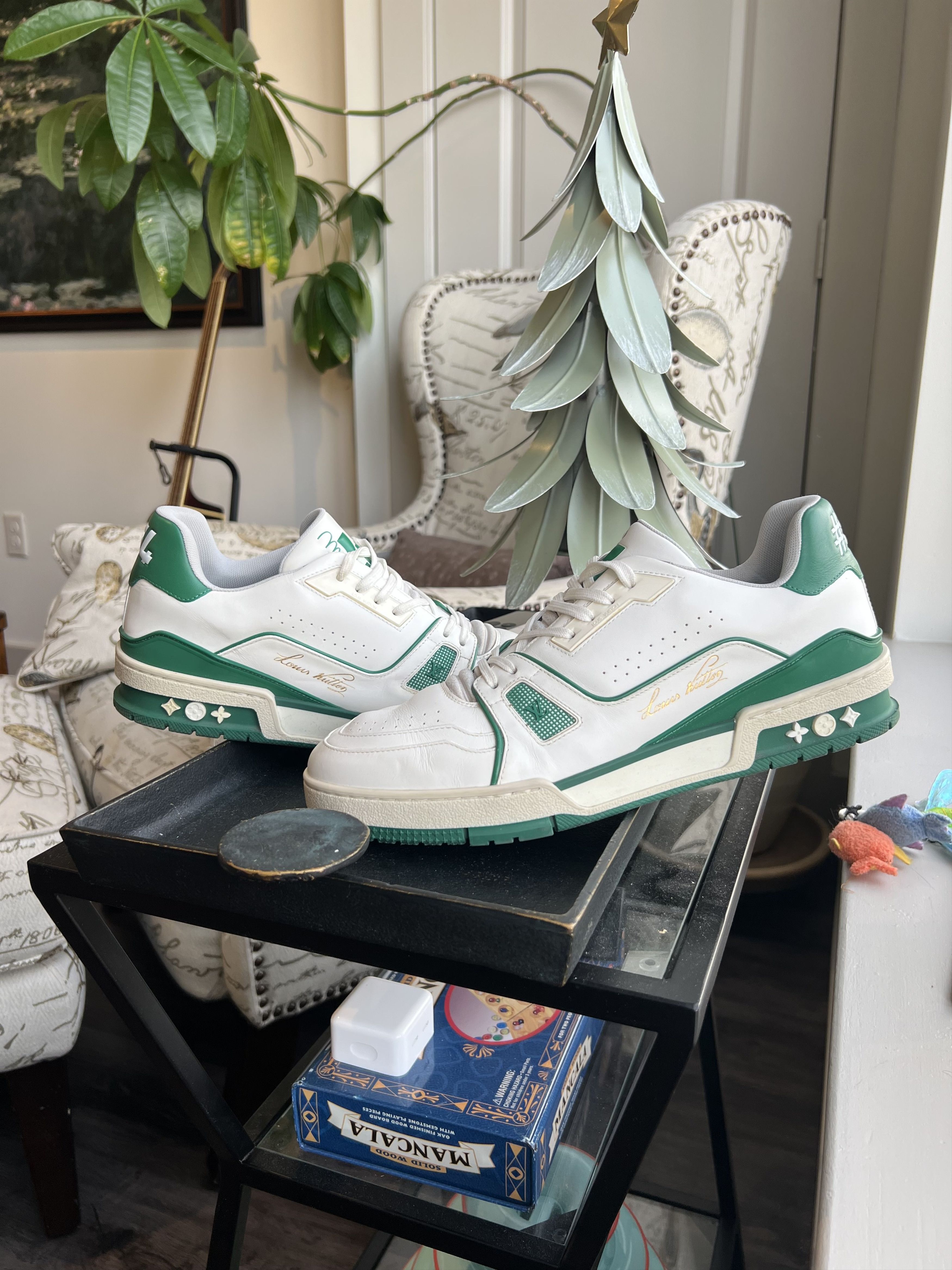 Louis Vuitton White Green Trainer Virgil Abloh OG Size US 10 / EU 43 - 1 Thumbnail