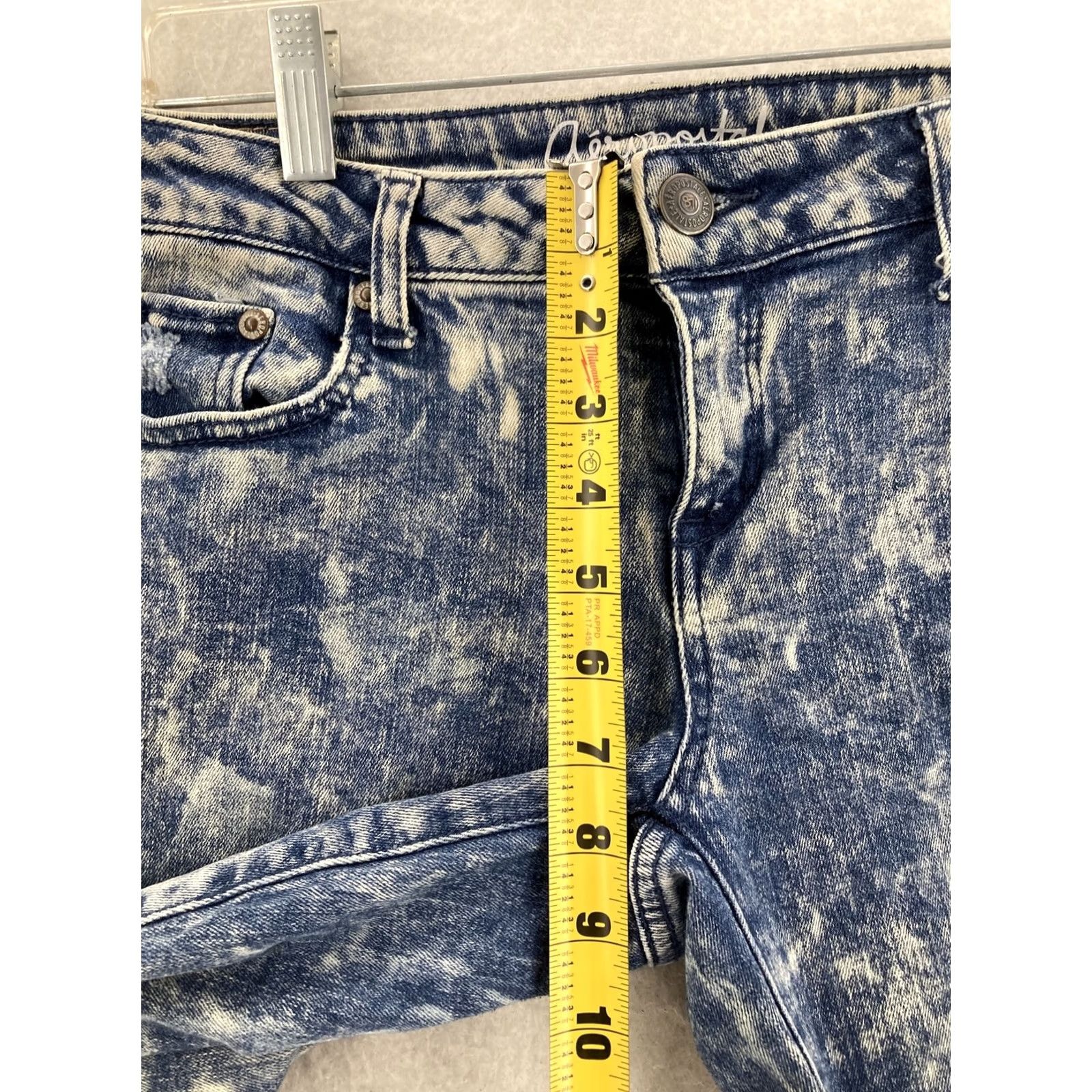 Vintage Aéropostale Jeans 12 Regular Lola Jegging Stonewashed Bleach Low Rise High Rise 90s Womens Jegging Blue Denim Cotton Blend Button Logo Embroidered Size 24" / US 00 / IT 34 - 5 Thumbnail