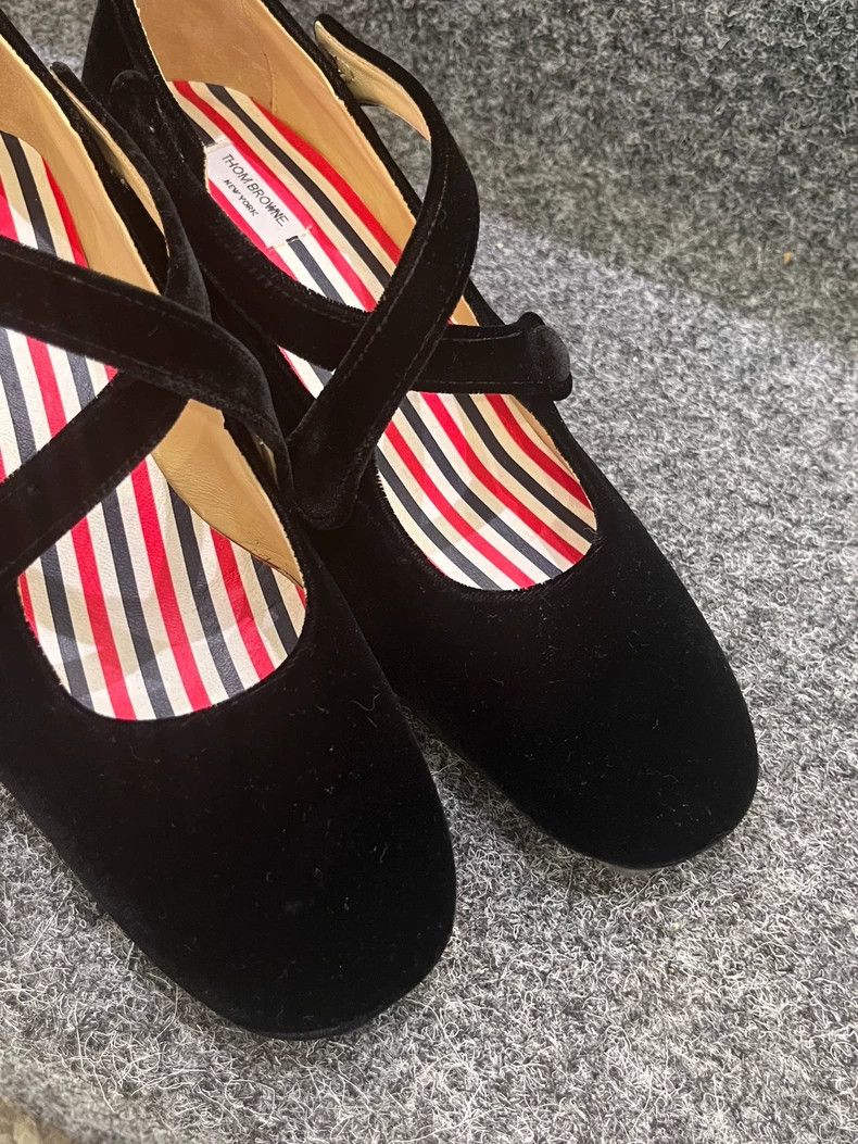 Thom Browne Thom Browne Silk velvet Mary Jane shoes Silk velvet Mary Ja Size US 5.5 / IT 35.5 - 5 Thumbnail