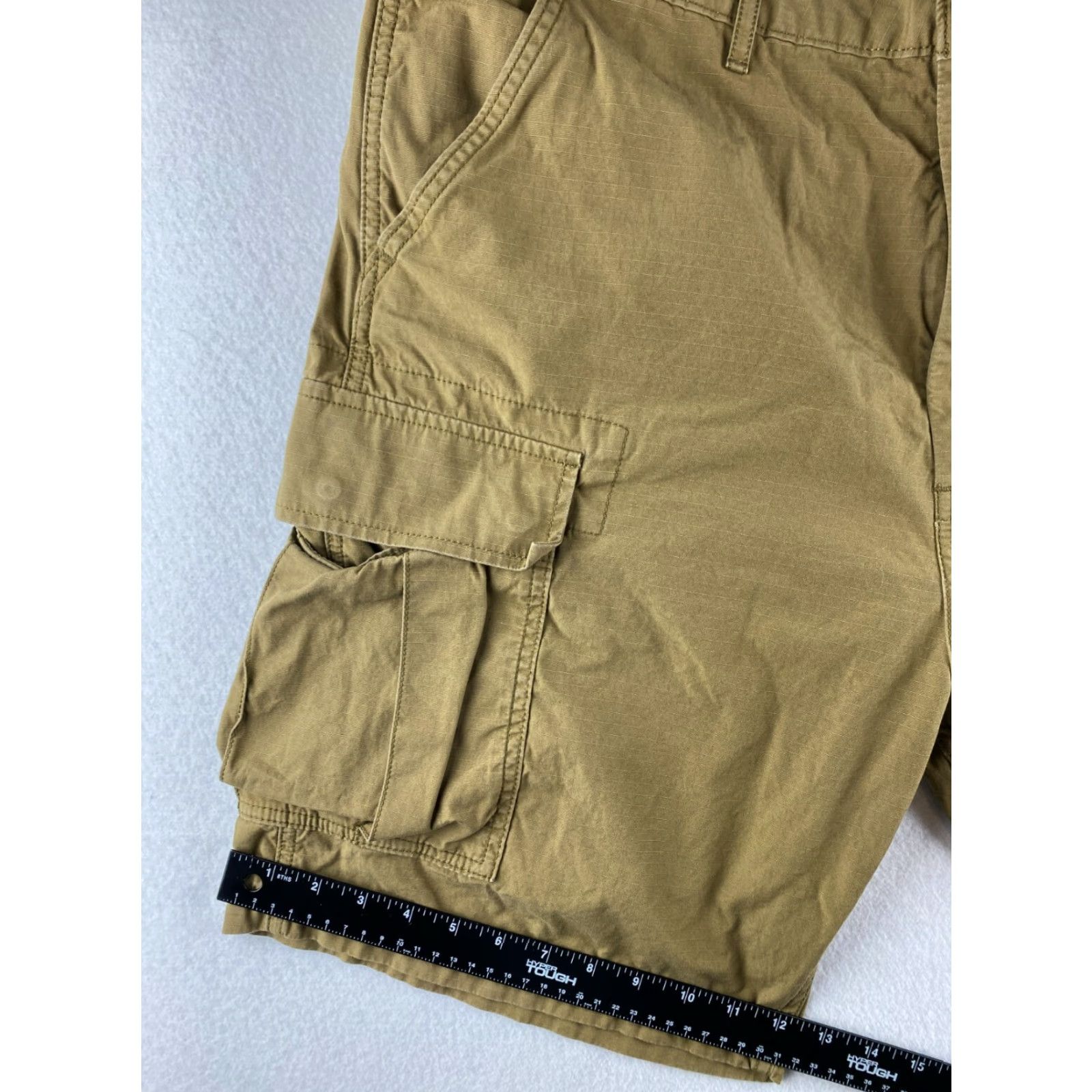 Levi's Levi's Cargo Shorts Mens 40 Khaki Cotton Flap Pockets Hiking Comfort Utility Clothing Size US 40 / EU 56 - 6 Thumbnail