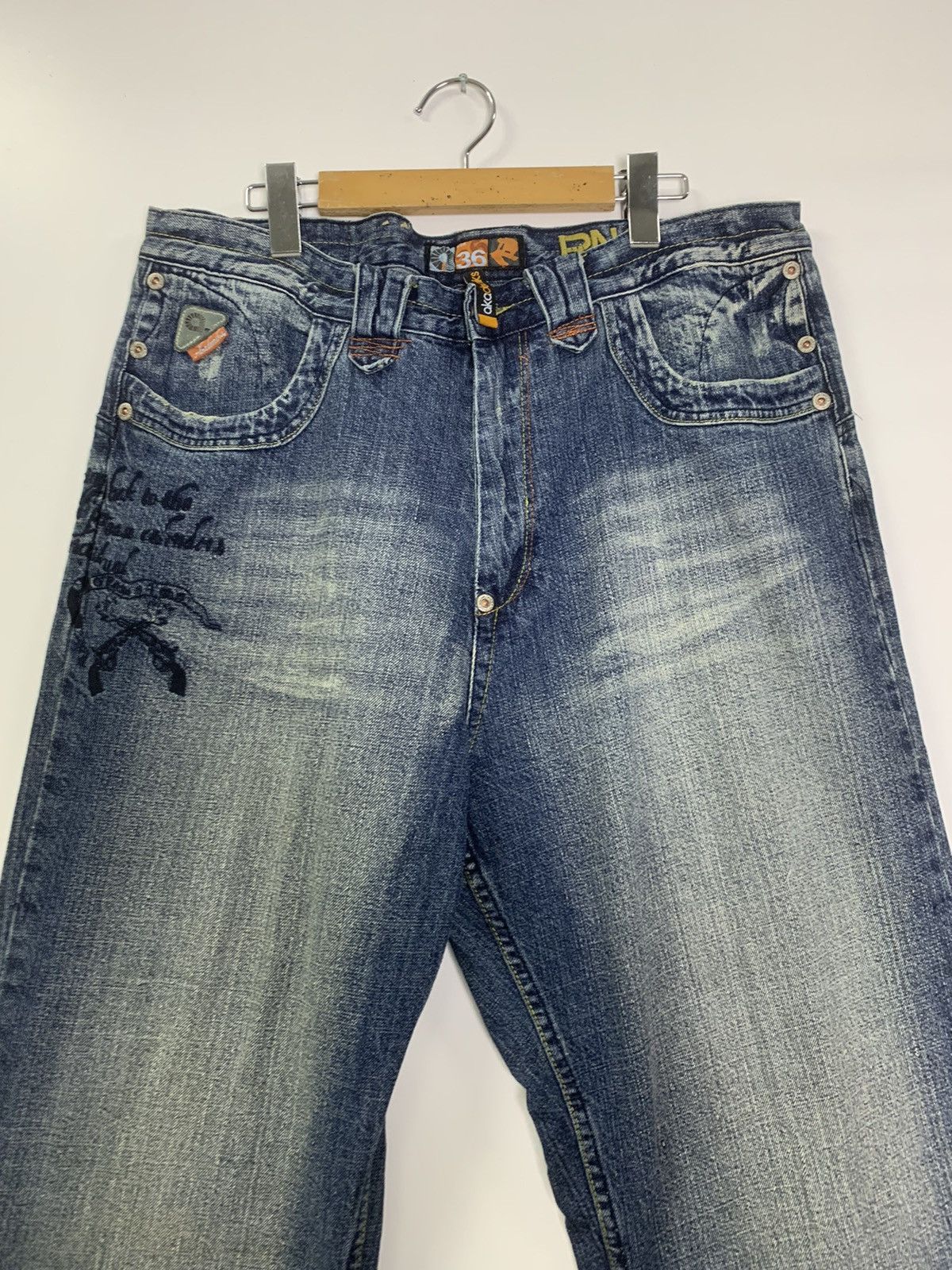 Akademiks × Vintage Vintage Akademiks distress jeans Size US 36 / EU 52 - 2 Thumbnail