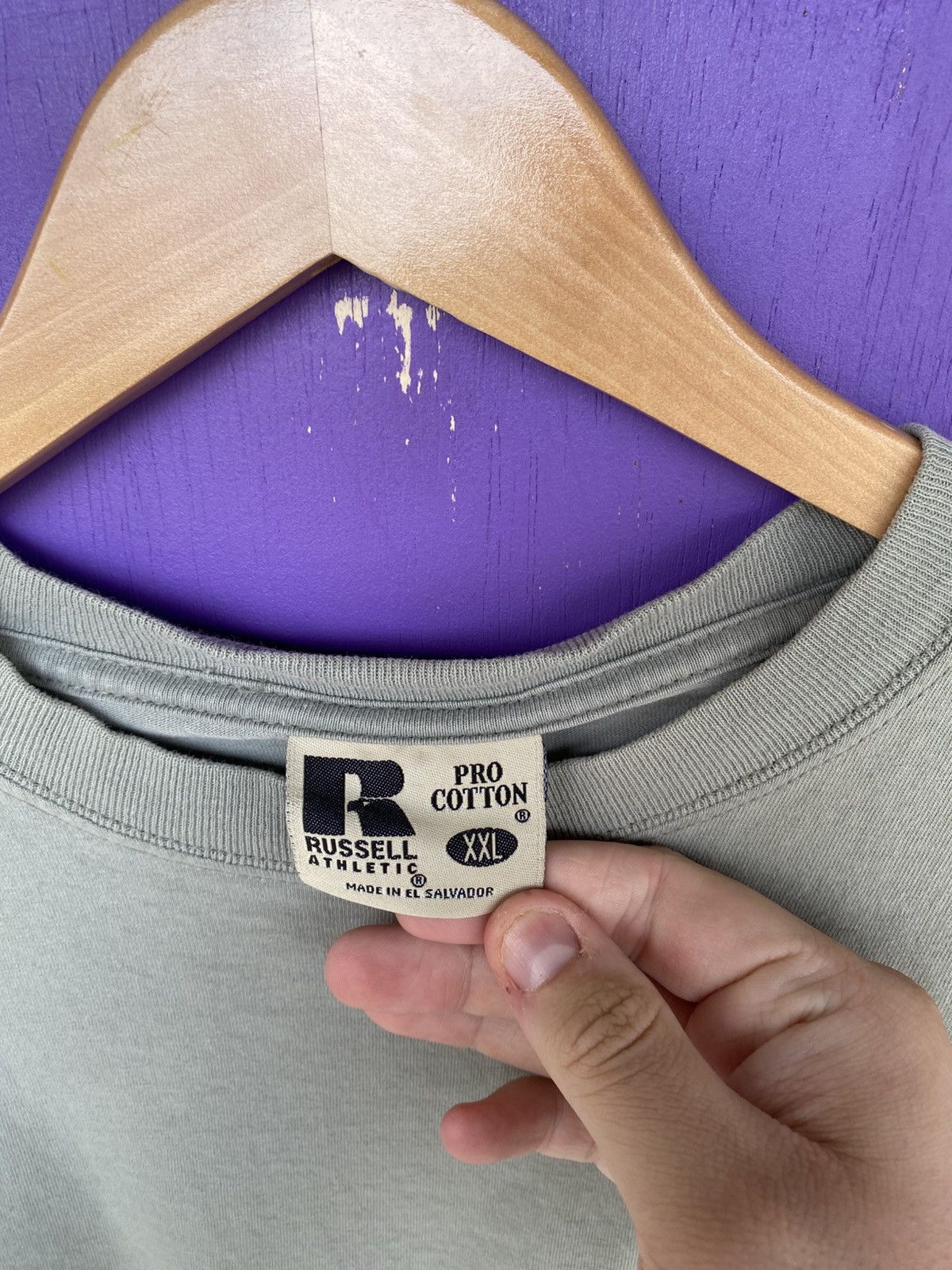 Russell Athletic Vintage 90s Russell athletic faded essentjal pocket tee Size US XXL / EU 58 / 5 - 4 Thumbnail