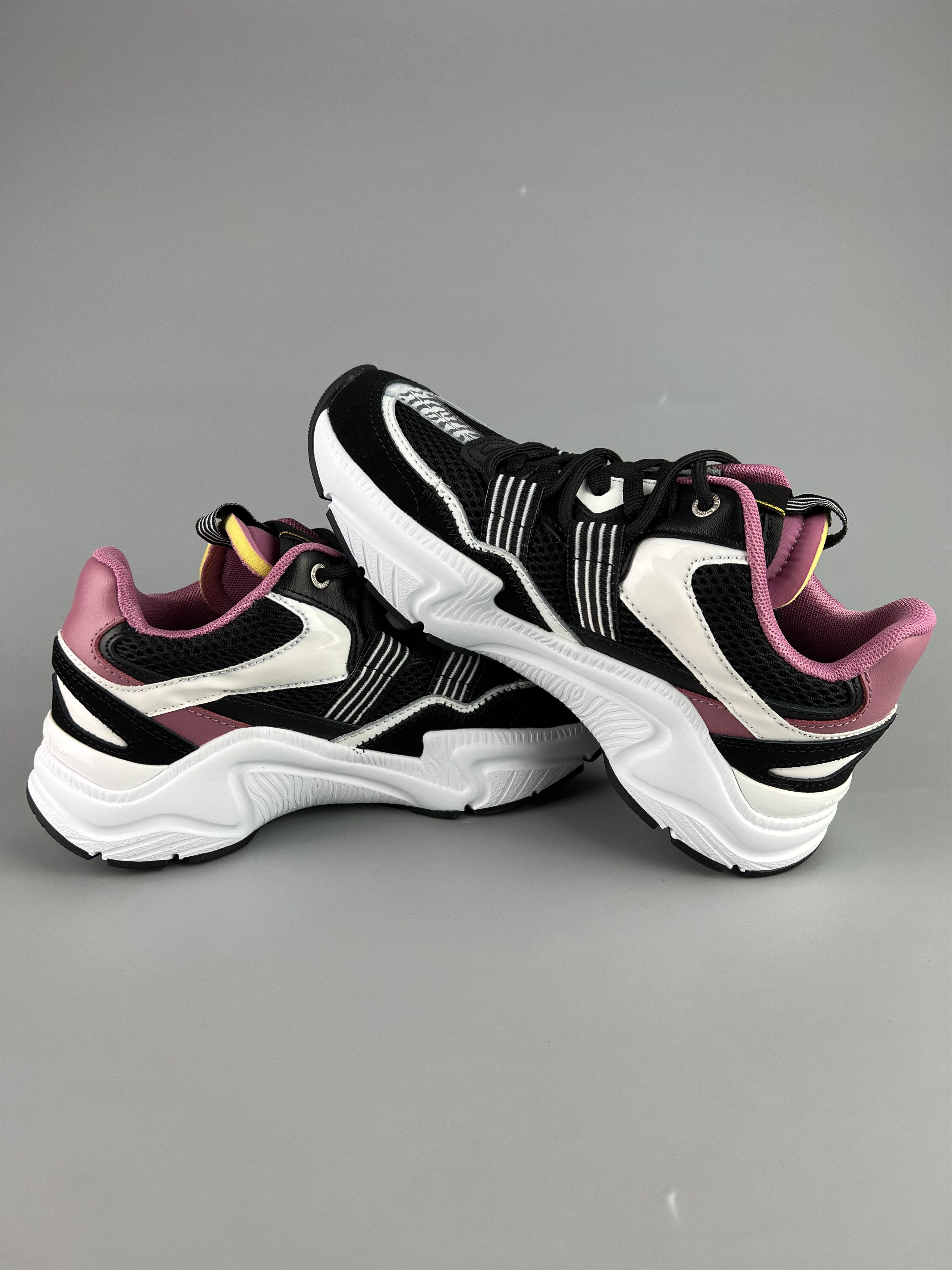 Roberto Cavalli Roberto Cavalli Sport Women's Sneakers EU38 Size US 7.5 / IT 37.5 - 5 Thumbnail