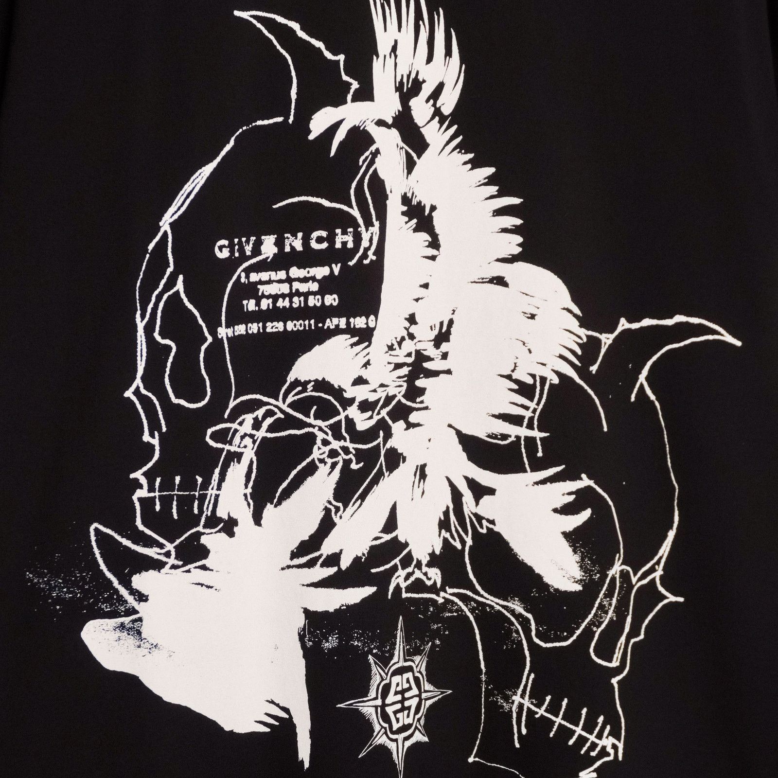 Givenchy Givenchy Barbed Iconic Gothic Logo Print Oversized Tee Shirt Size US L / EU 52-54 / 3 - 4 Thumbnail