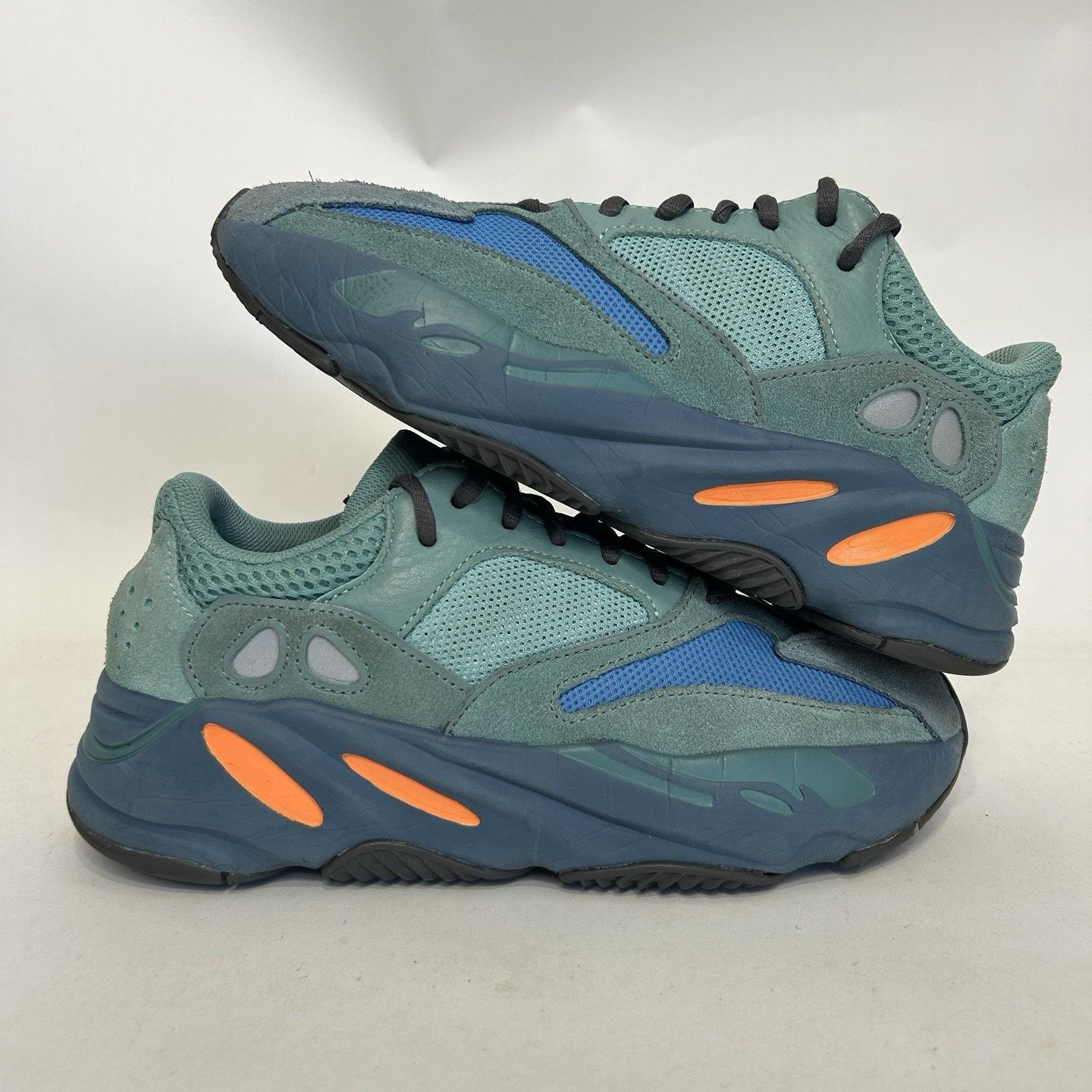 Adidas Adidas Yeezy Boost 700 “Faded Azure” - GZ2002 Size US 7.5 / EU 40-41 - 1 Thumbnail