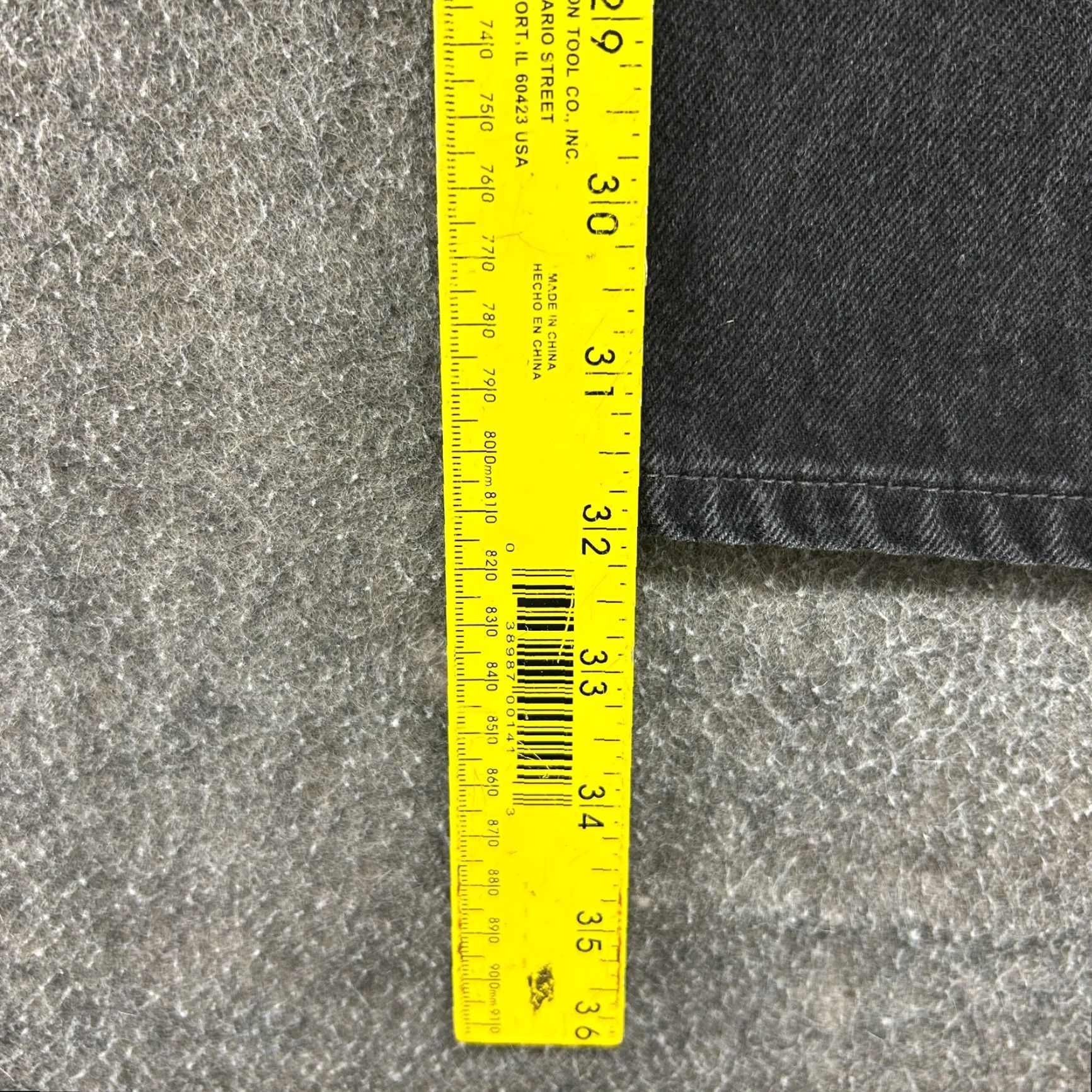 Levi's VINTAGE Levi's 550 Jeans Mens 40x32 Black Dark Wash Cotton USA Relaxed Straight 5-Pocket 90s Mens Jeans Size US 40 / EU 56 - 7 Thumbnail