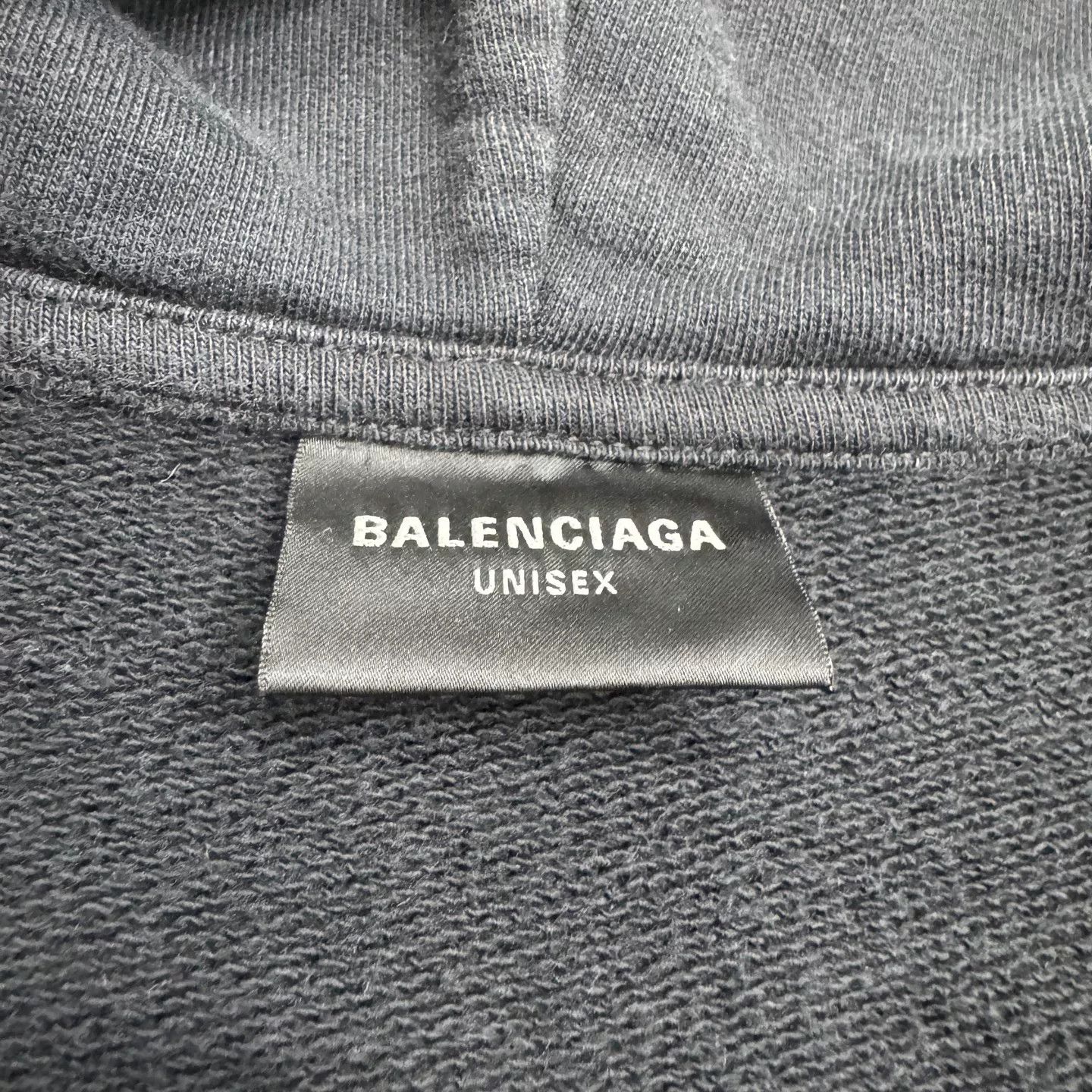 Balenciaga balenciaga man united graffiti hoodie size m Size US M / EU 48-50 / 2 - 2 Thumbnail