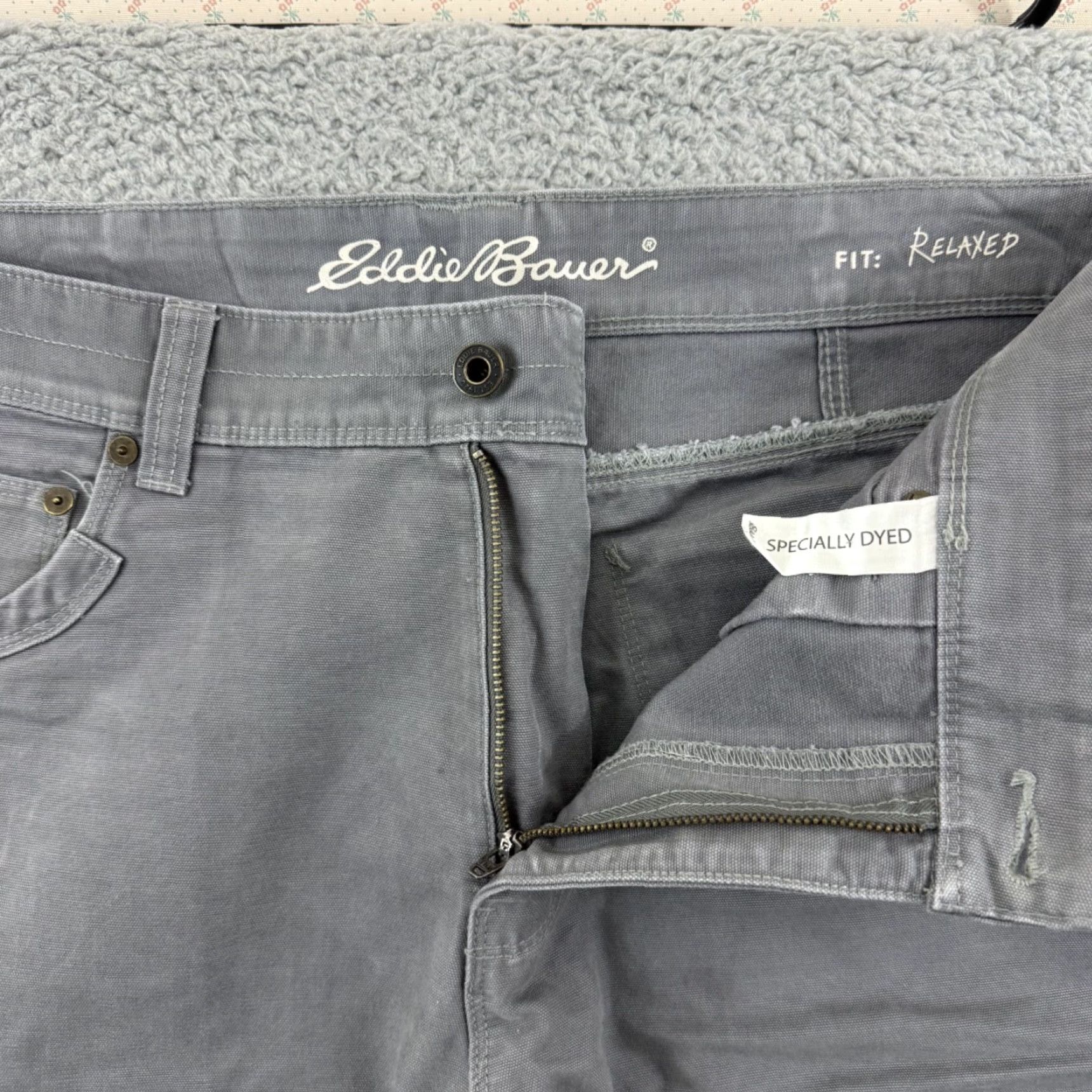 Eddie Bauer Eddie Bauer Pants Mens 34x32 Gray Double Knee Relaxed Fit Workwear Zip Shirt Size US 34 / EU 50 - 4 Thumbnail