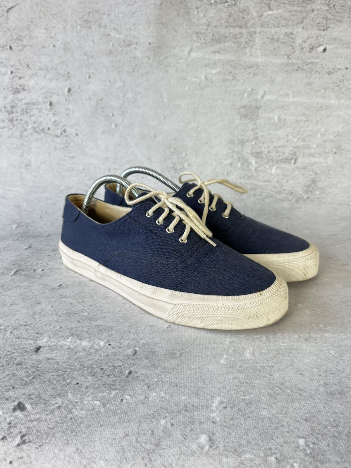 Eddie Bauer × Vintage Eddie Bauer - low navy trainers Size US 9.5 / EU 42-43 - 1 Thumbnail