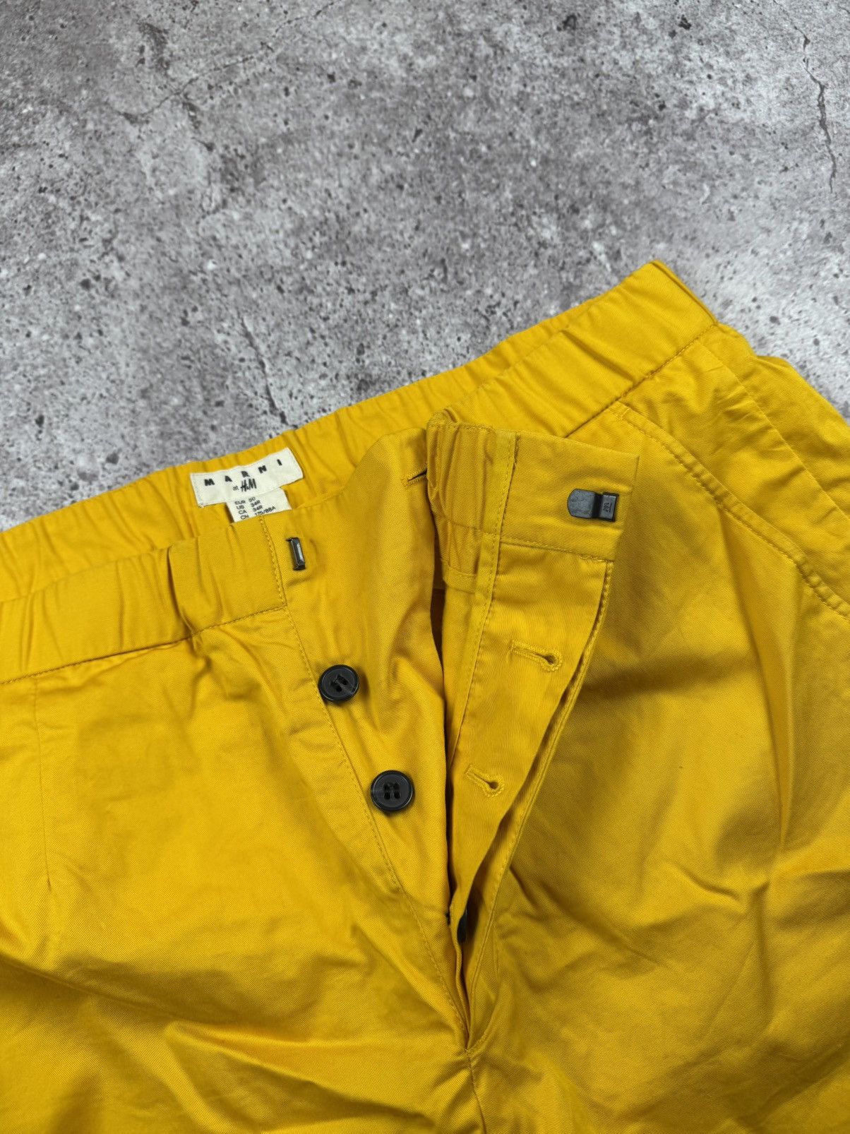 Marni Marni H&M Men’s Pinstripe Ellastic Waist Shorts size 34 Size US 34 / EU 50 - 4 Thumbnail
