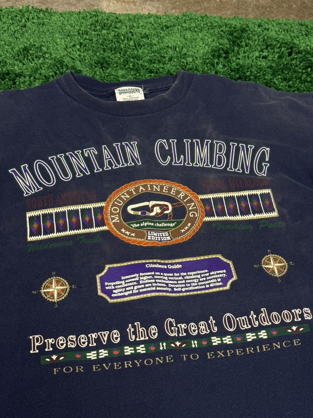 Vintage Vintage 90s Mountain Rock Climbing Climb Rainer T Shirt Tee Size US XL / EU 56 / 4 - 3 Thumbnail