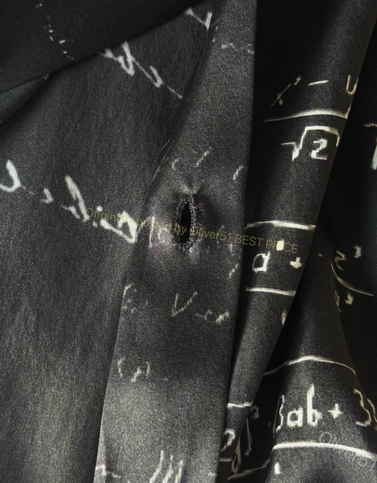 Geoffrey B. Small Geoffrey B. Small GBS manuscript silk shirt YYYY17/2610 Size US M / EU 48-50 / 2 - 7 Thumbnail