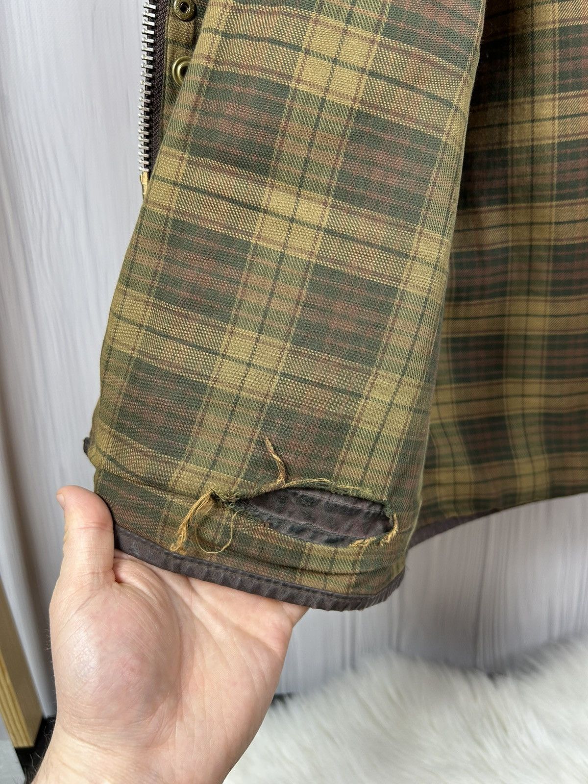 Barbour Vintage Barbour Beaufort A190 Waxed Jacket England Size C42 Size US L / EU 52-54 / 3 - 19 Thumbnail