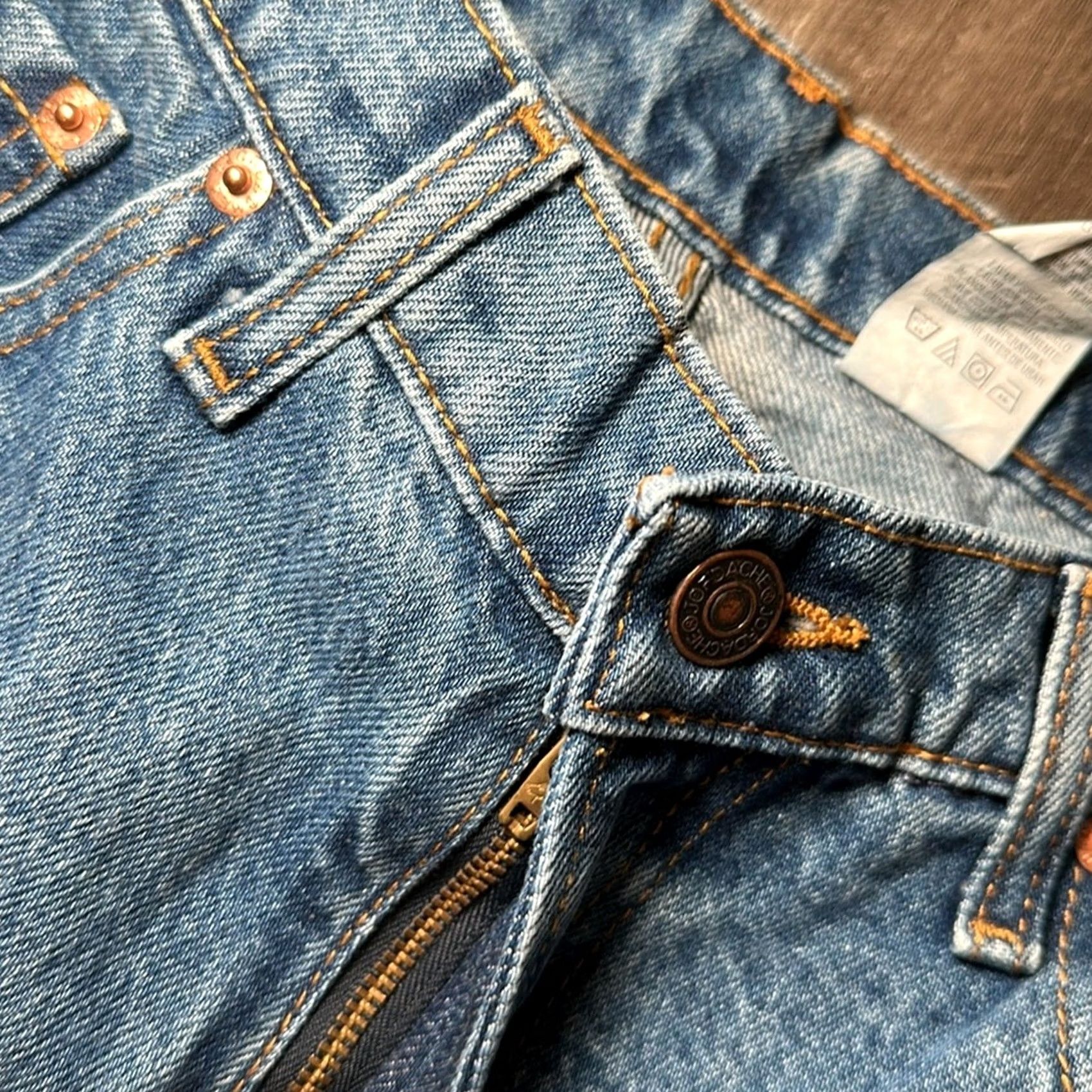 Jordache Jordache Jeans Jordache Classic Fit High Rise Jeans 9/10 Long Womens 10 Regular Blue Tapered 34 Inseam 45 Total Length 11 Rise 6 Thigh 12 MS10703 Size 32" / US 10 / IT 46 - 6 Thumbnail