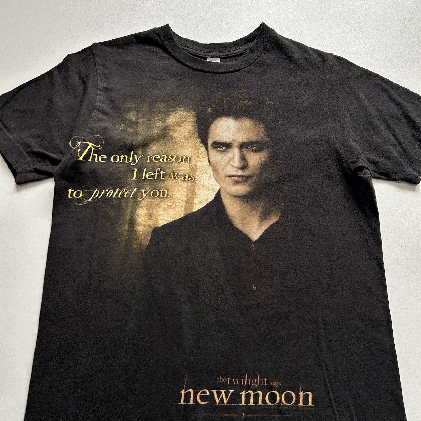 Vintage Vintage Twilight T Shirt Small Edward Cullen New Moon Movie Size US S / EU 44-46 / 1 - 2 Thumbnail