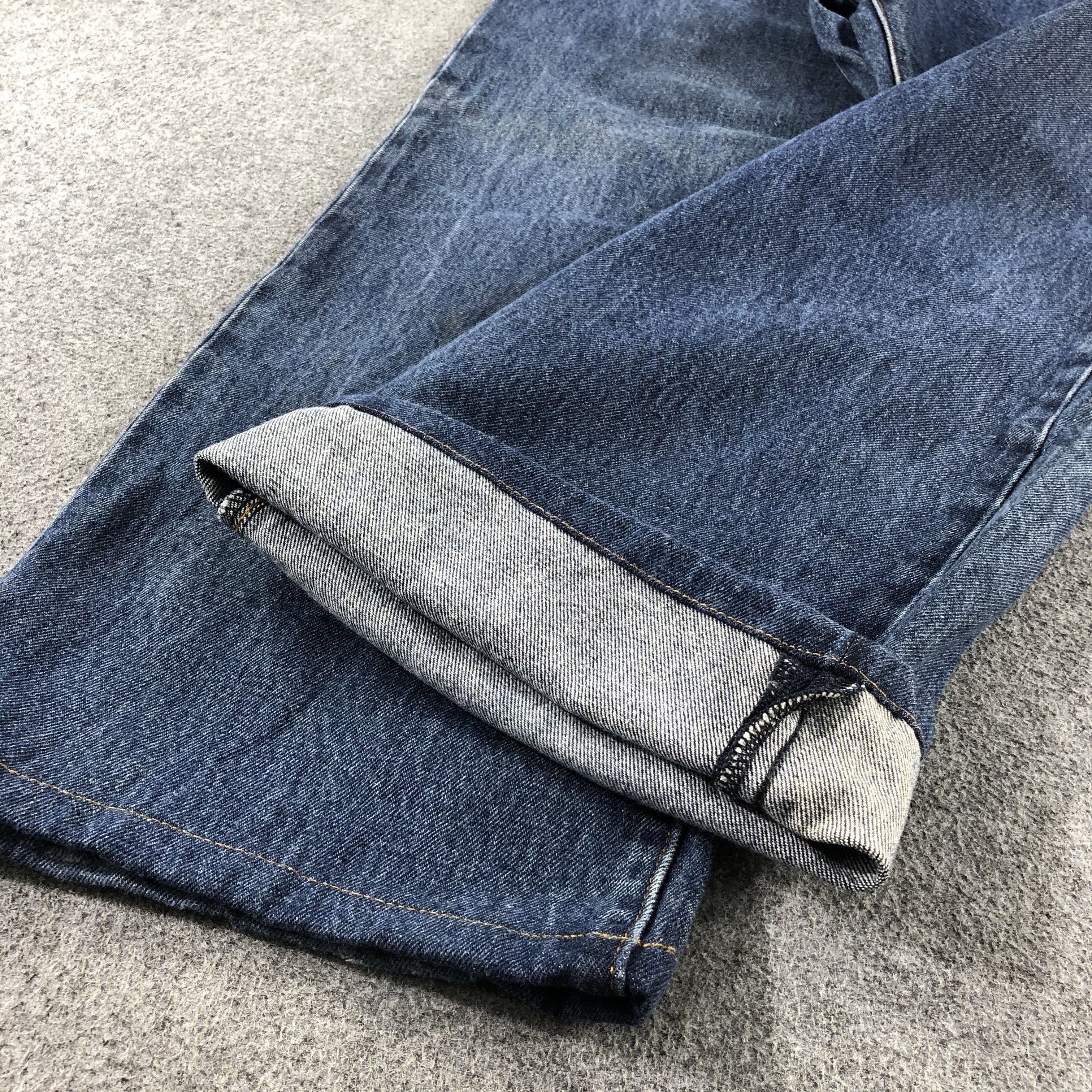 Levi's Vintage Blue Wash Levis 517 Flare Jeans-J2561 Size US 43 - 7 Thumbnail