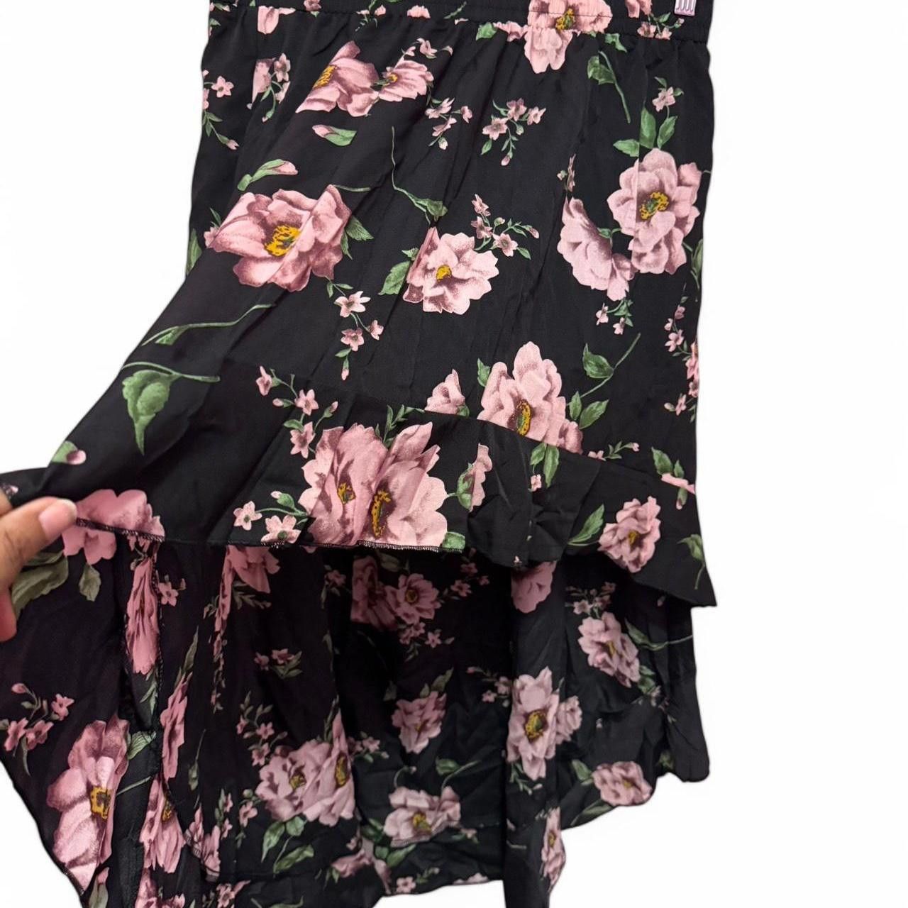 Designer Floral Ruffled Hi-Low Skirt - Black with Pink Flowers Size 42" / US 20 - 4 Thumbnail