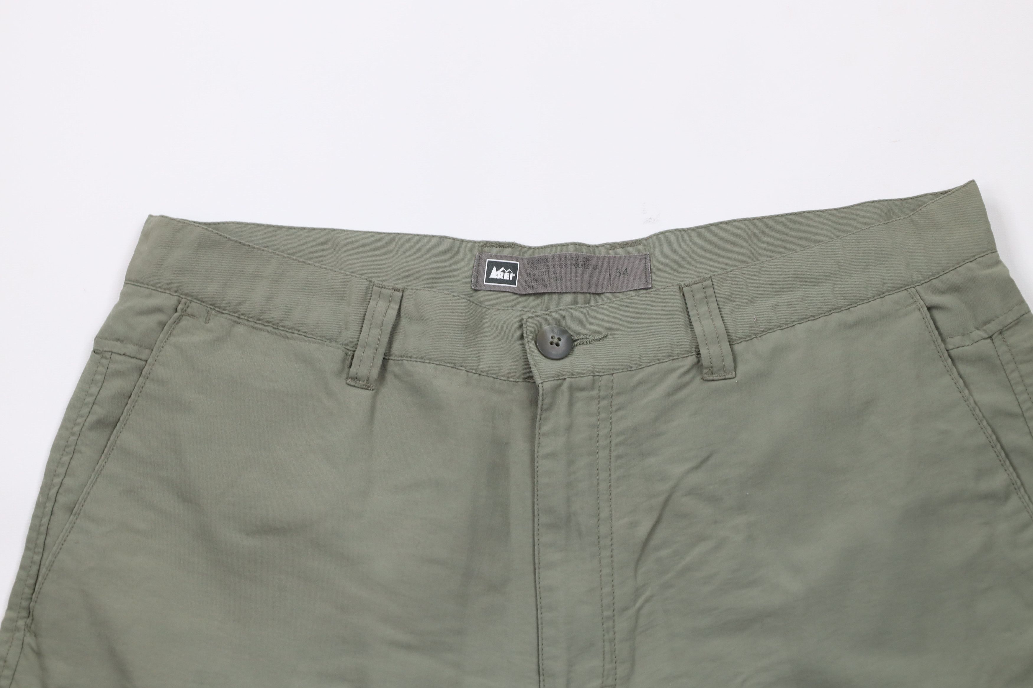 Rei × Vintage Vintage REI Faded Outdoor Hiking Trail Shorts Moss Green Size US 34 / EU 50 - 2 Thumbnail