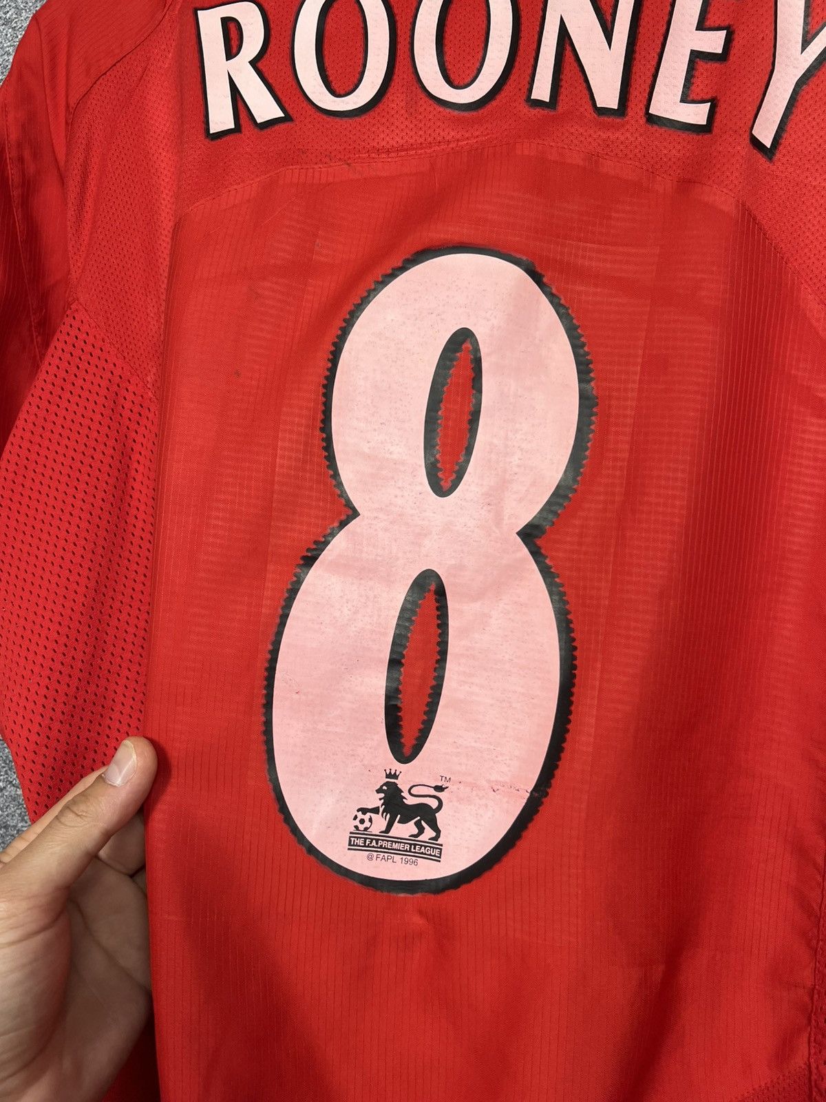 Nike Nike 2004/05 Manchester United #8 Rooney Jersey T-shirt Size US S / EU 44-46 / 1 - 12 Thumbnail