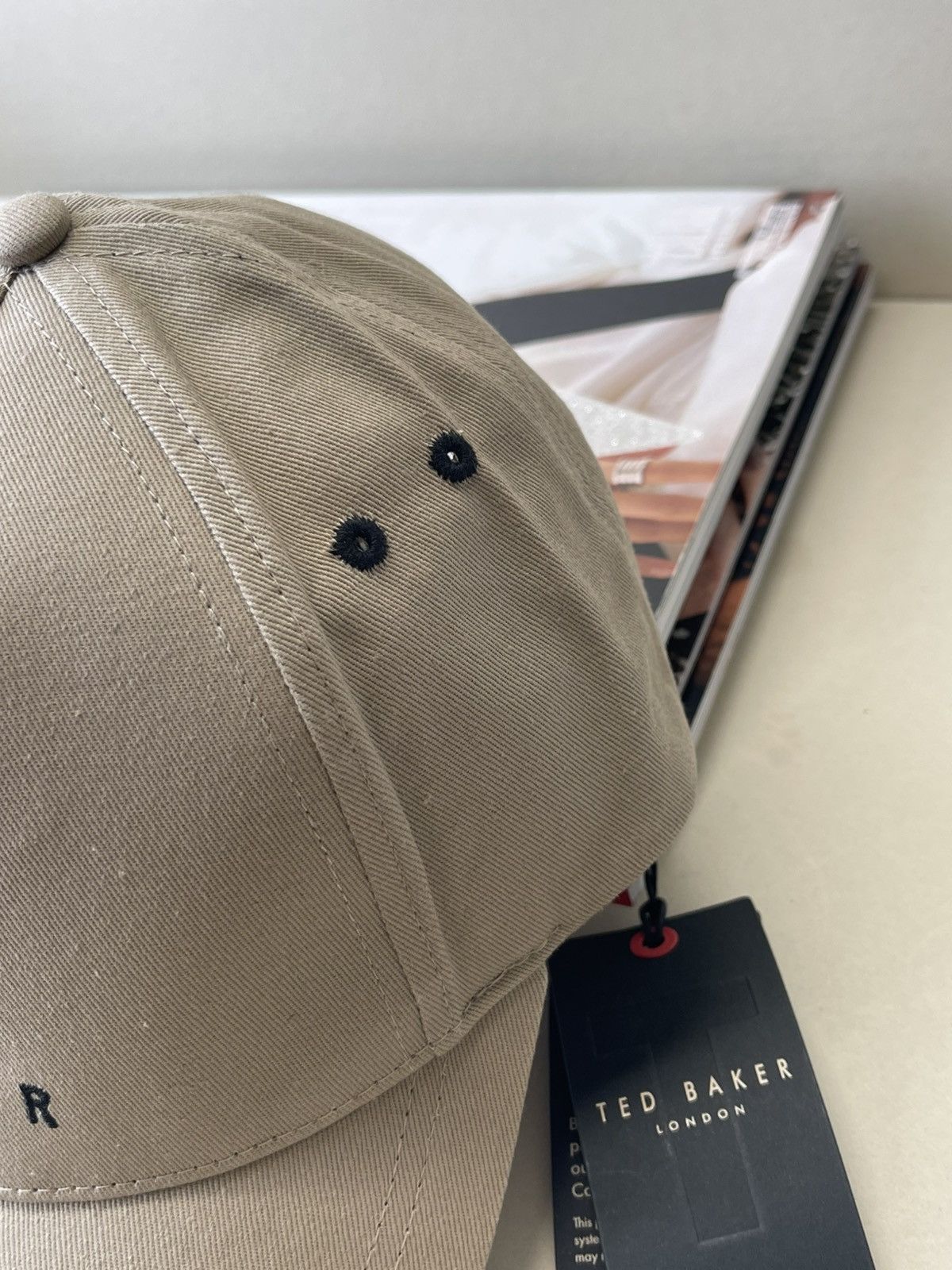 Ted Baker (new+tag) Ted Baker London khaki men hat cap leather strap Size ONE SIZE - 9 Thumbnail