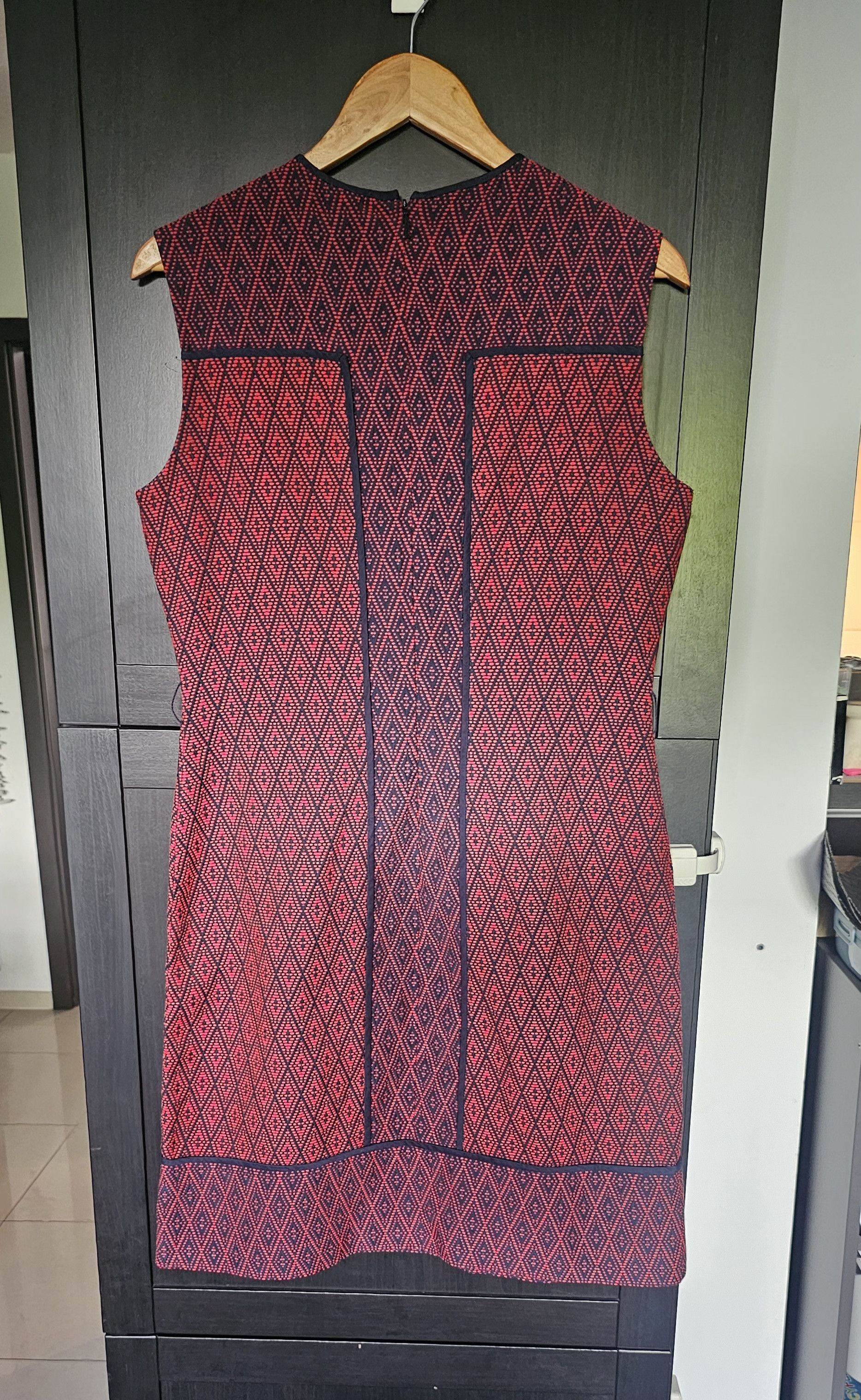 Carolina Herrera Dress Carolina Herrera Size M / US 6-8 / IT 42-44 - 6 Thumbnail