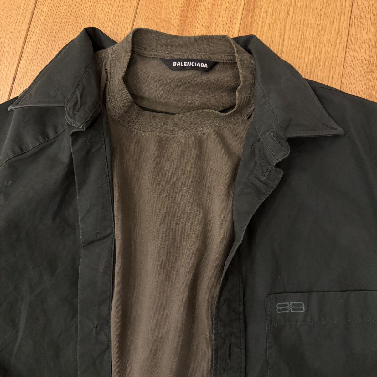 Balenciaga Balenciaga BB Icon Trompe L'oeil Layered Shirt Size US M / EU 48-50 / 2 - 1 Thumbnail