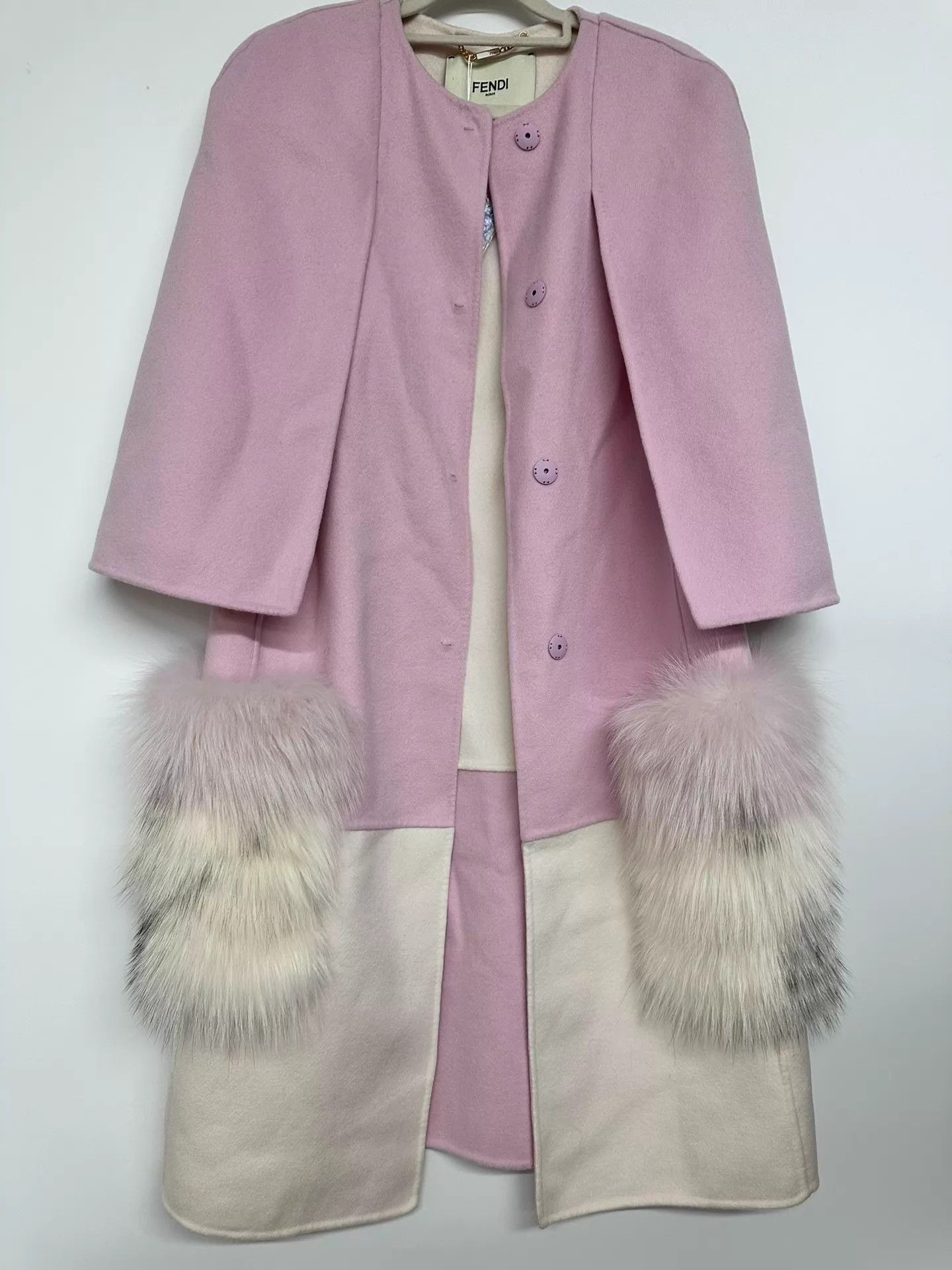 Fendi Fendi Women's Cloak Coat 38 Size XS / US 0-2 / IT 36-38 - 1 Thumbnail