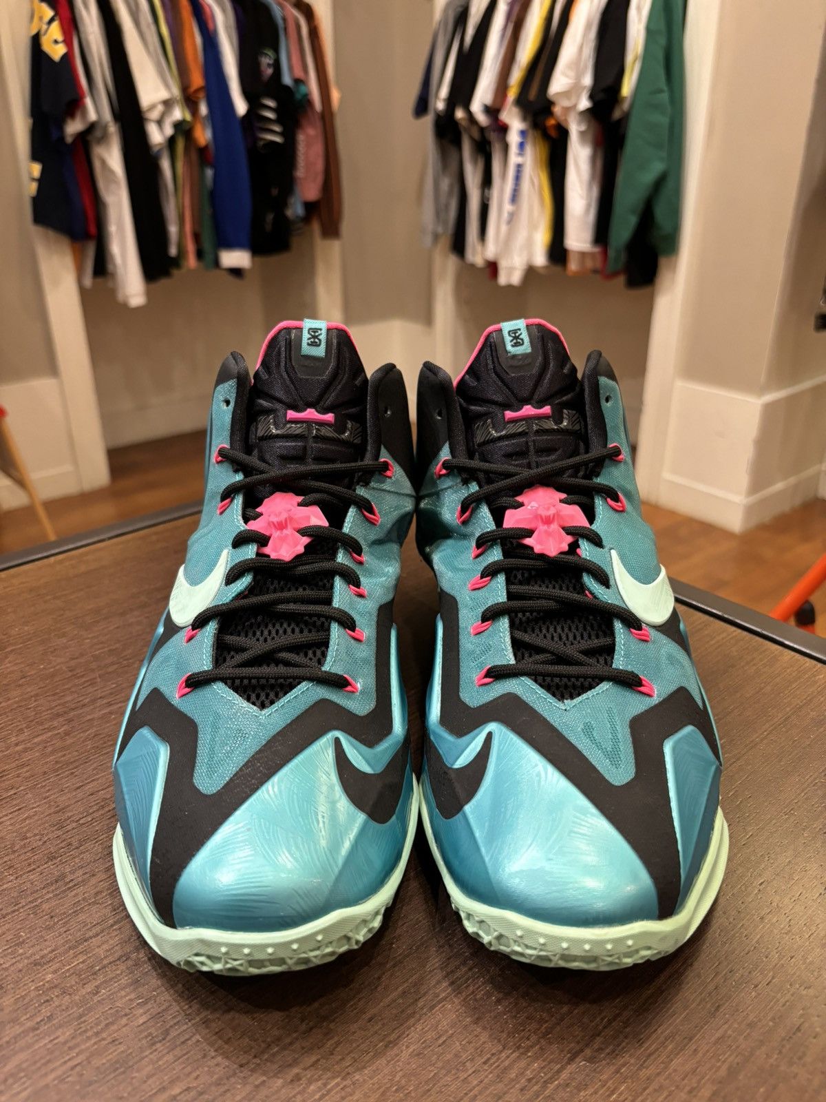 Nike Nike LeBron 11 South Beach Size US 12 / EU 45 - 5 Thumbnail