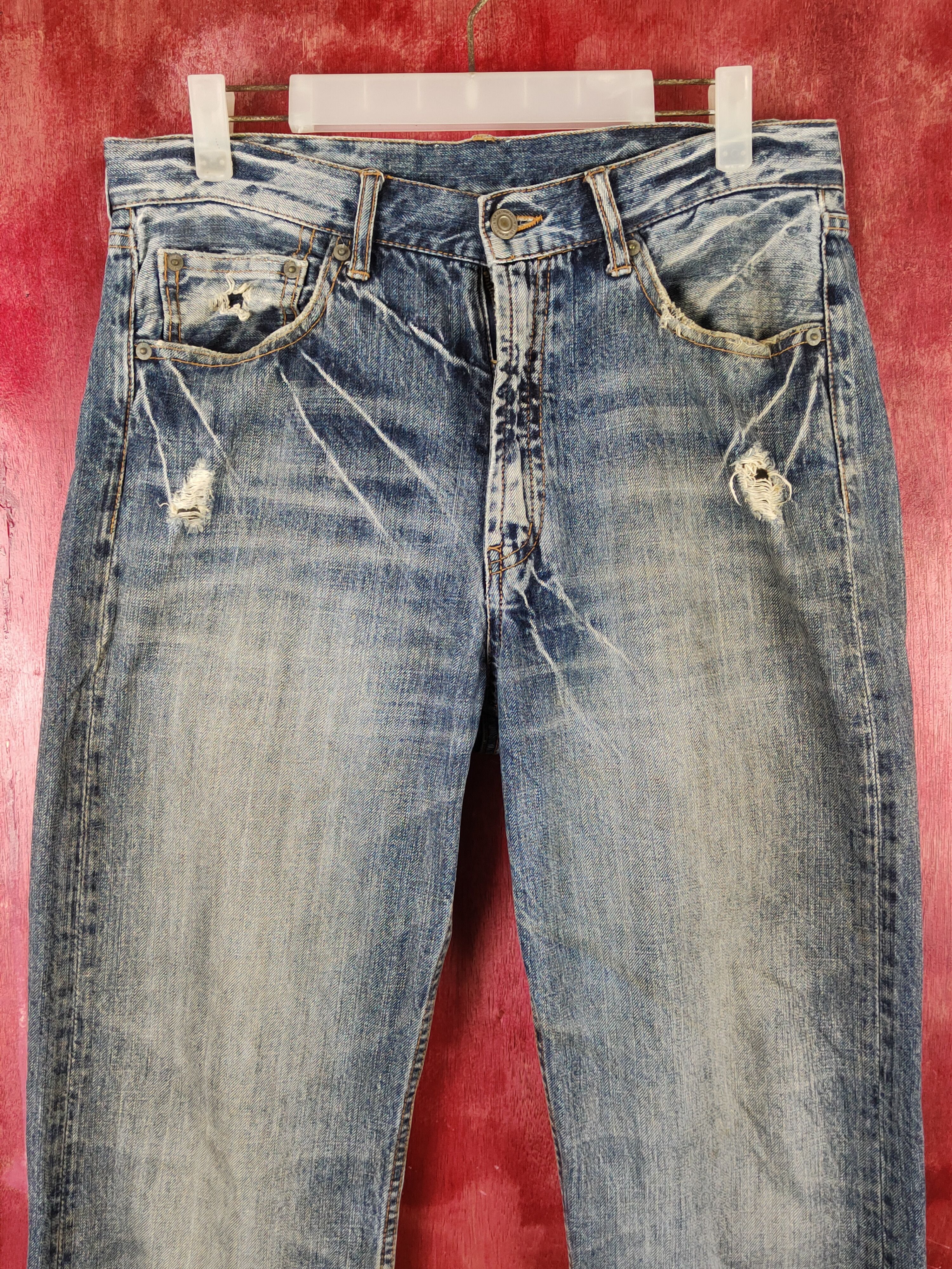 Japanese Brand Japanese Brand Blue Faded Distressed Ripped Jeans #S2251 Size US 32 / EU 48 - 2 Thumbnail