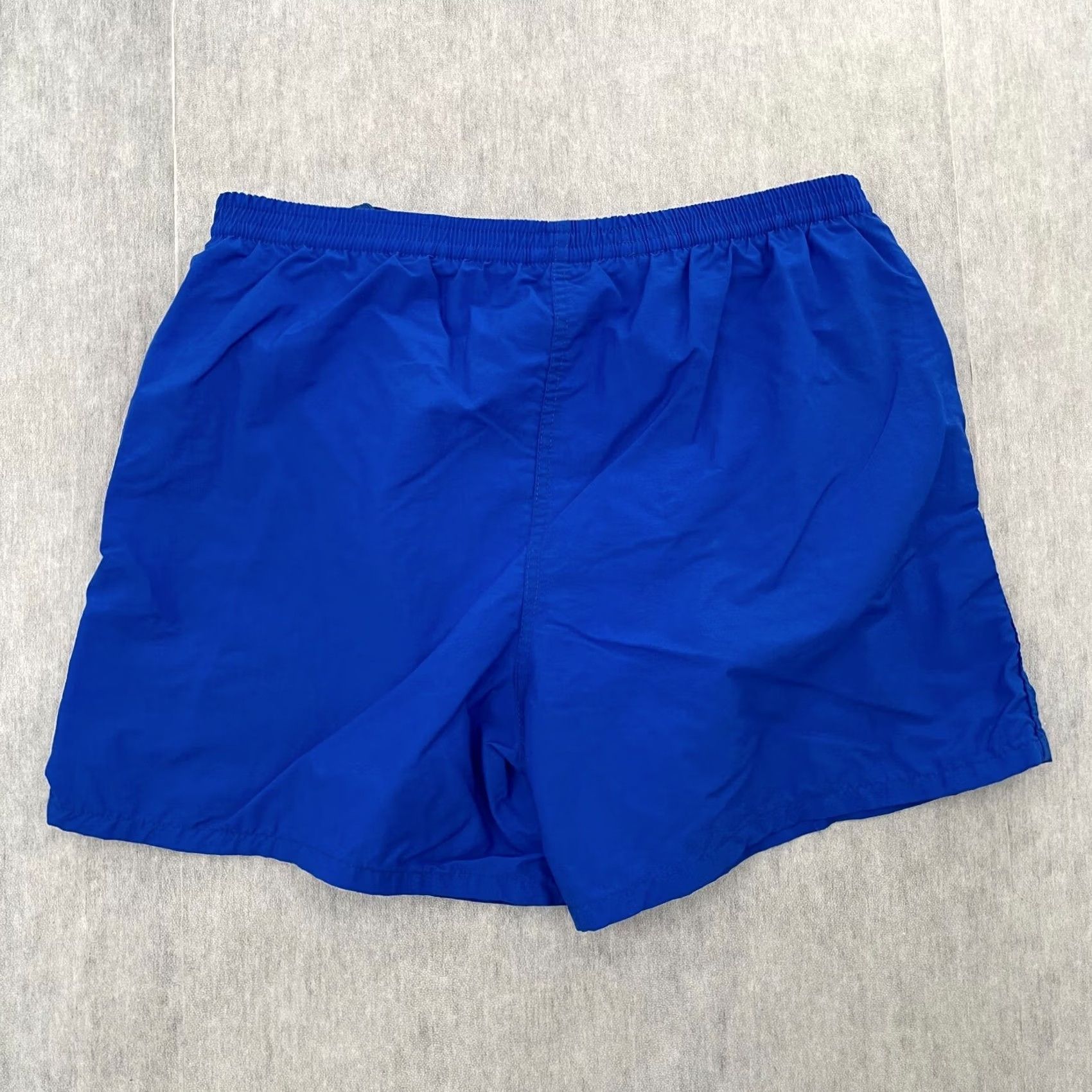 Disney VINTAGE Disney Shorts Mens L Blue Walt Adult Caribbean Beach Resort Swim Trunks Size US 33 - 2 Thumbnail