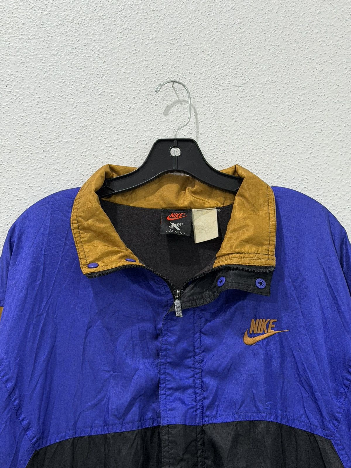 Nike Vintage 90s Nike Cross Training Windbreaker Jacket Size L-XL Size US XL / EU 56 / 4 - 2 Thumbnail