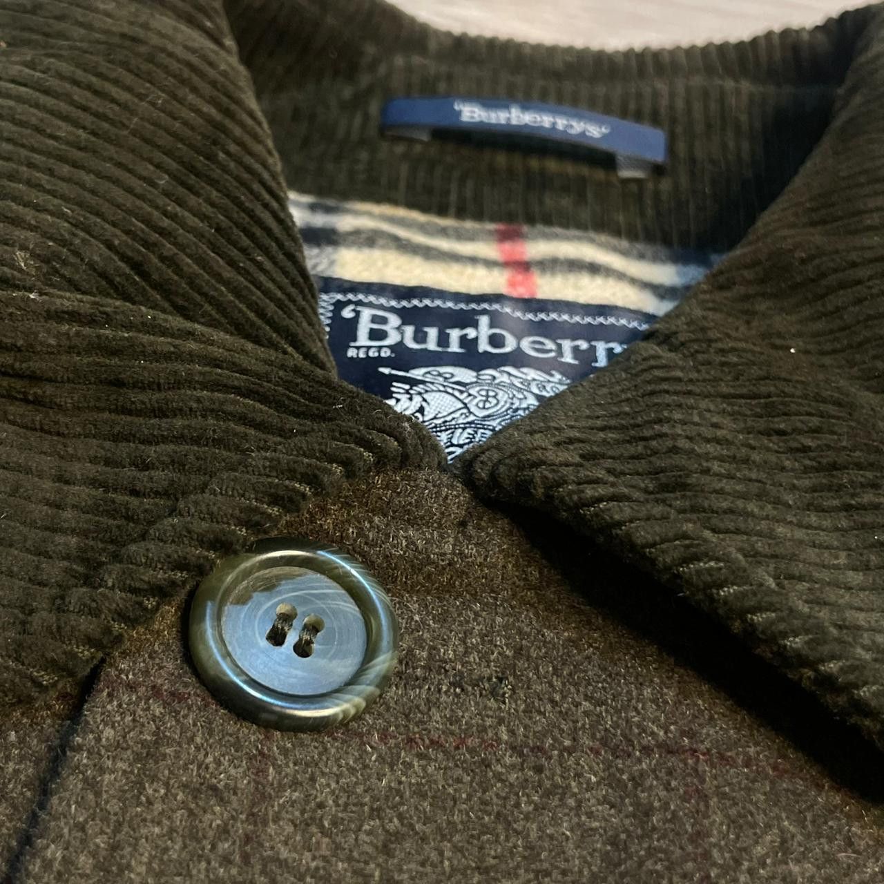 Burberry VINTAGE Burberry coat nova check virgin wool green olive Size US L / EU 52-54 / 3 - 11 Thumbnail