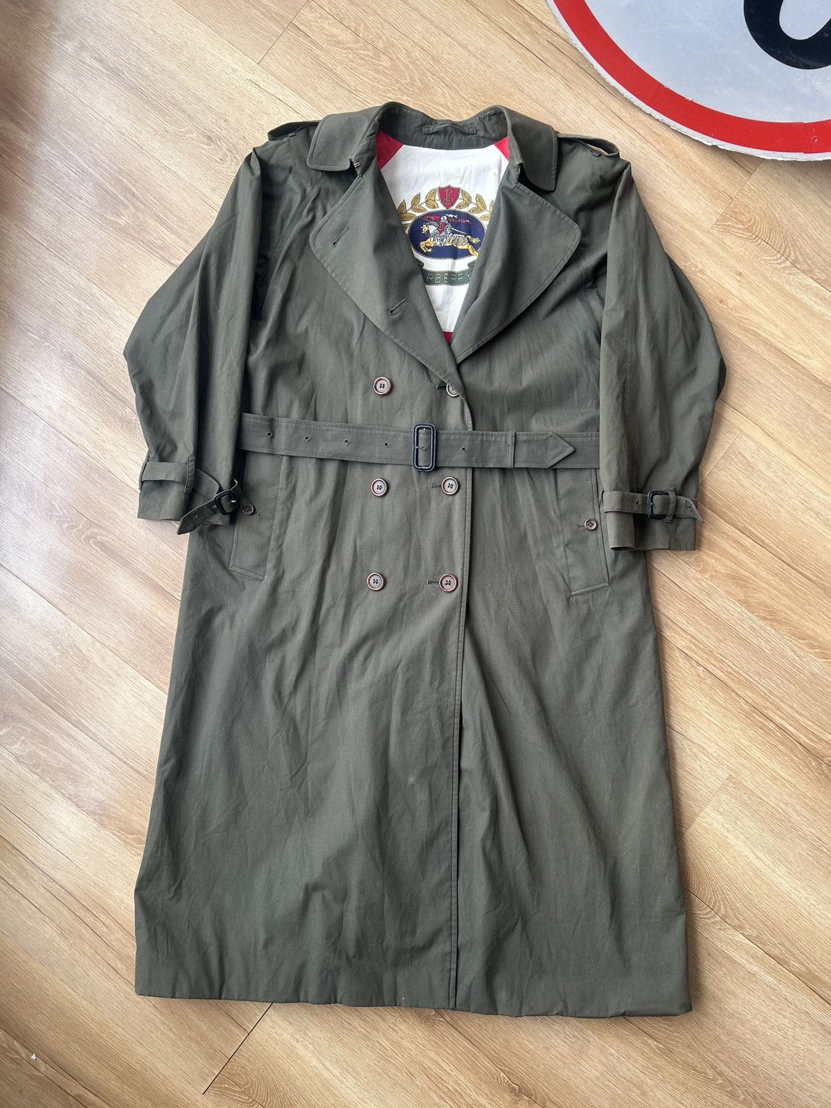 Burberry Vintage Burberry’s Double Breasted Belted Trench Coat Size L / US 10 / IT 46 - 1 Thumbnail