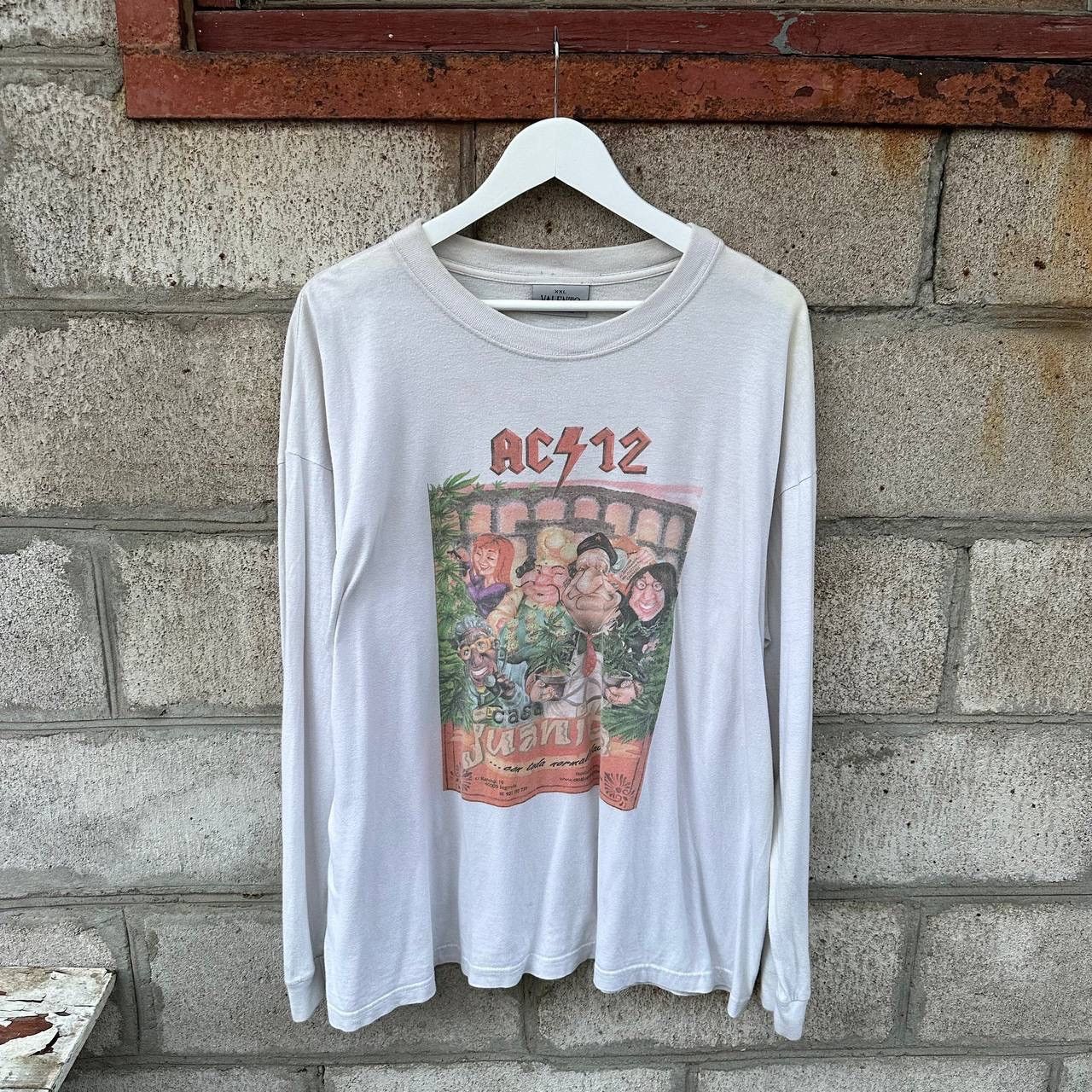 Grailed VTG Joke Long-sleeve T-shirts Valentino Rock Band Size XXl Size US XL / EU 56 / 4 - 1 Thumbnail
