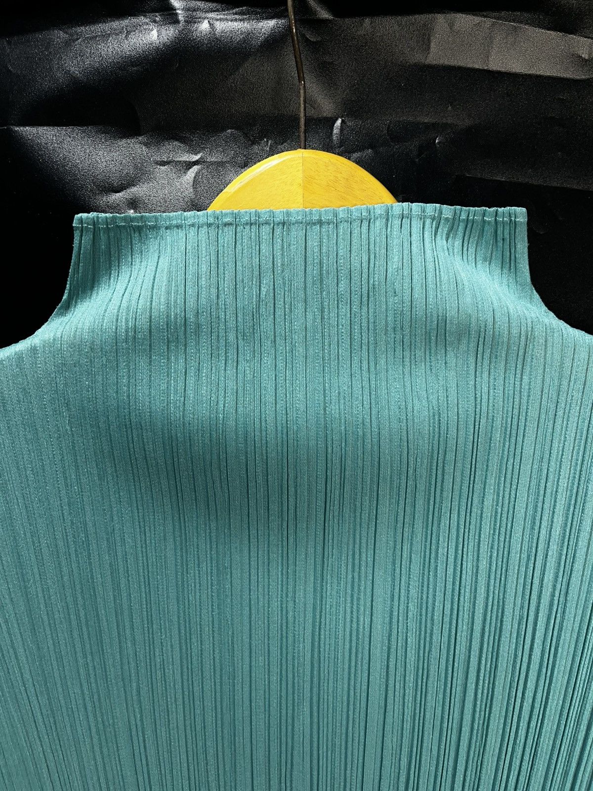Pleats Please Issey Miyake Pleats please Issey miyake archive 90s Size US S / EU 44-46 / 1 - 4 Thumbnail