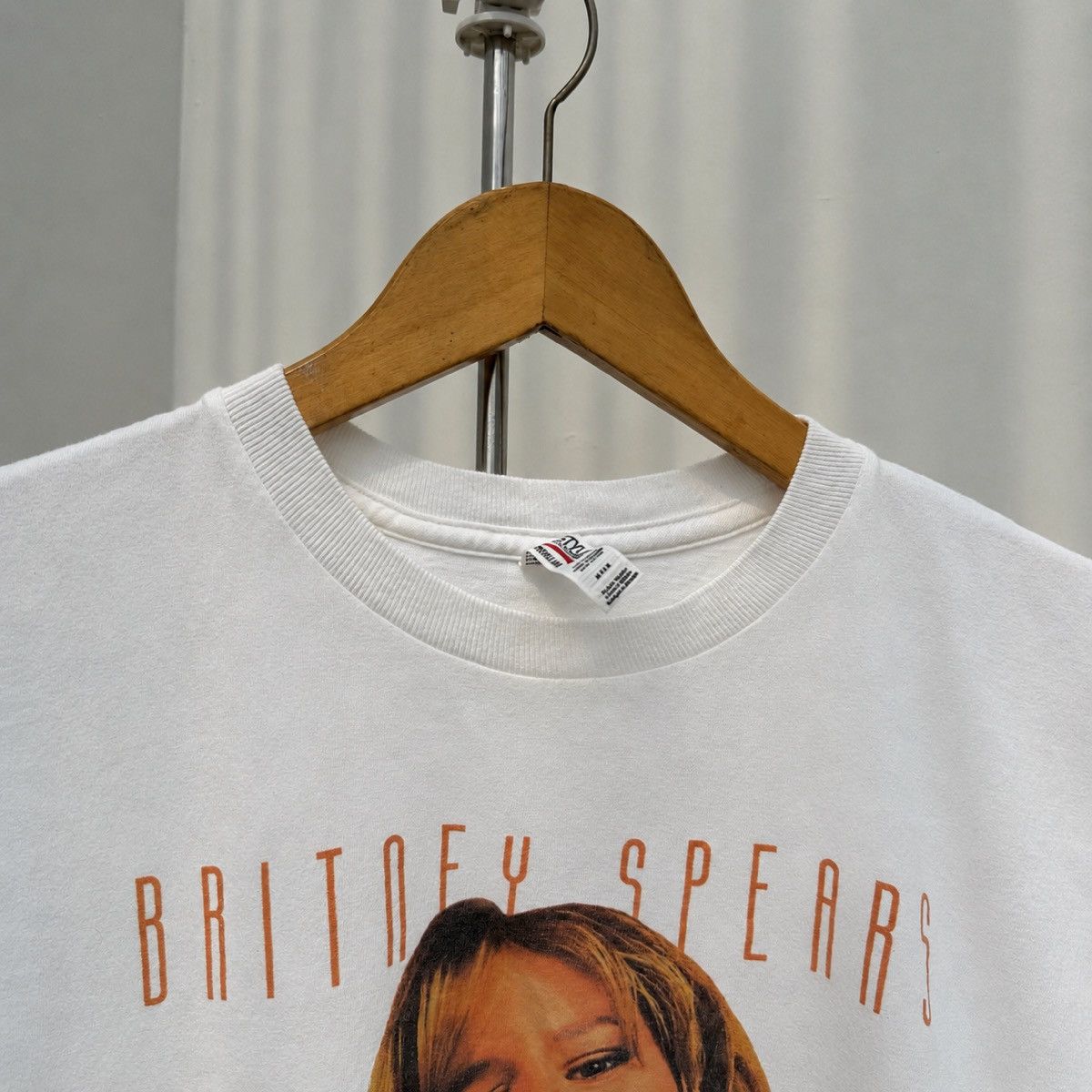 Vintage Britney Spears “Baby One More Time” Graphic T-Shirt Size US M / EU 48-50 / 2 - 3 Thumbnail