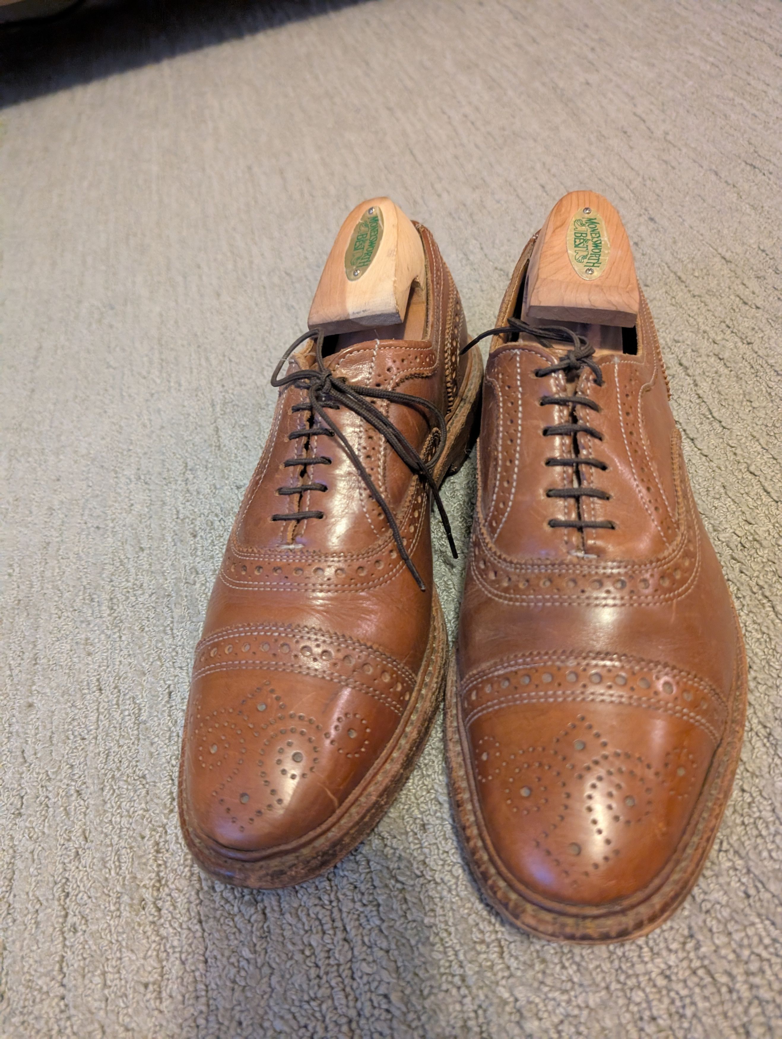 Allen Edmonds Allen Edmonds Elgin Cap Toe Perf Brogued Oxford Size US 8 / EU 41 - 1 Thumbnail