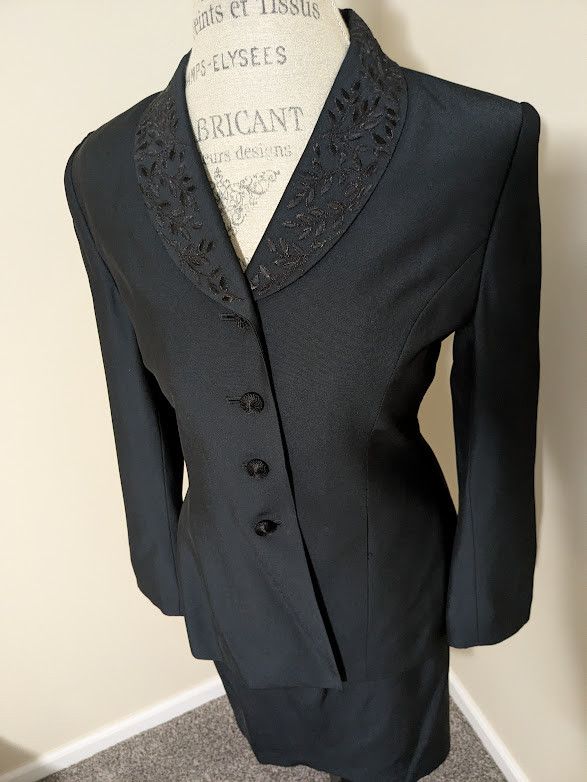 Other Le Suit skirt suit laced collar navy blue size 8P Size M / US 6-8 / IT 42-44 - 2 Thumbnail