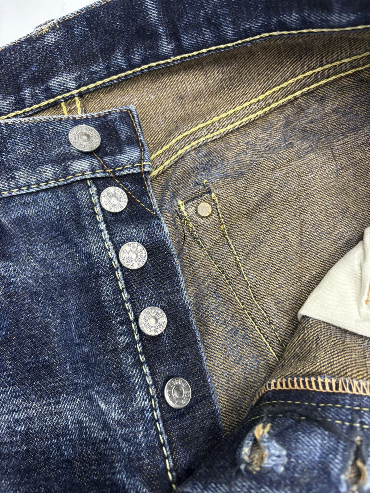 Self Edge × The Strike Gold THE STRIKE GOLD SELVEDGE DISTRESSED DENIM JEANS Size US 30 / EU 46 - 13 Thumbnail
