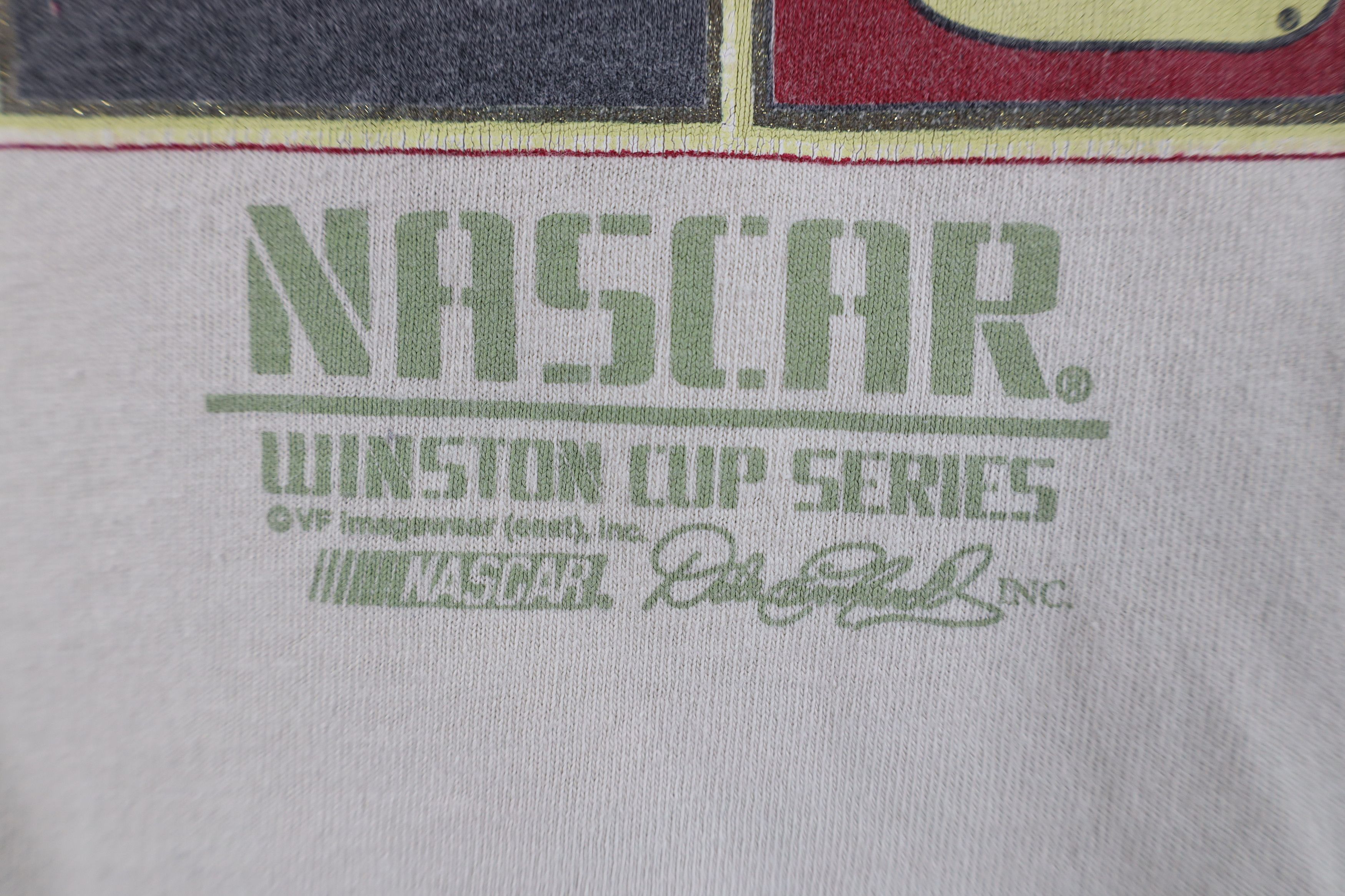 Vintage Vintage Y2K 2001 NASCAR Dale Earnhardt Racing T-Shirt Beige Size US L / EU 52-54 / 3 - 5 Thumbnail