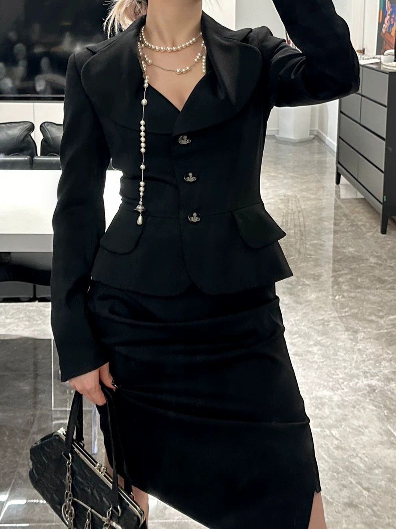 Vivienne Westwood Vivienne Westwood Love black pleated petal collar suit Size S / US 4 / IT 40 - 1 Thumbnail