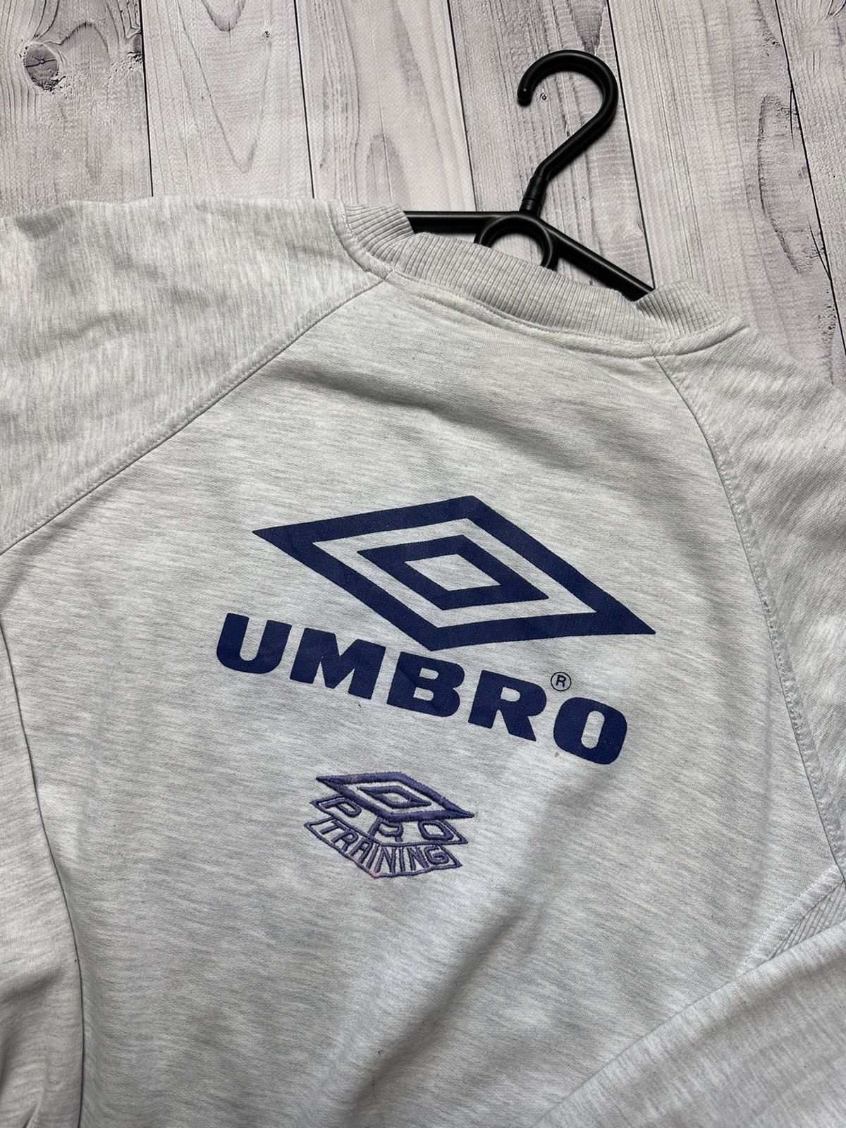 Umbro Vintage Umbro Pro training big logo sweatshirt size M Size US M / EU 48-50 / 2 - 11 Thumbnail