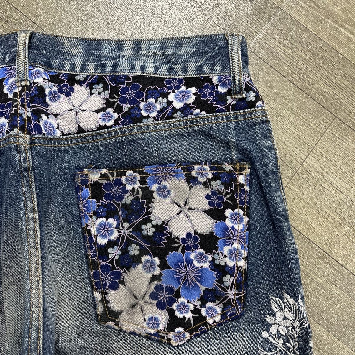 Karakuri Tamashii Y2K Karakuri Tamashii Koi Flowers Embroidered Ed kardy Jeans Size US 30 / EU 46 - 17 Thumbnail