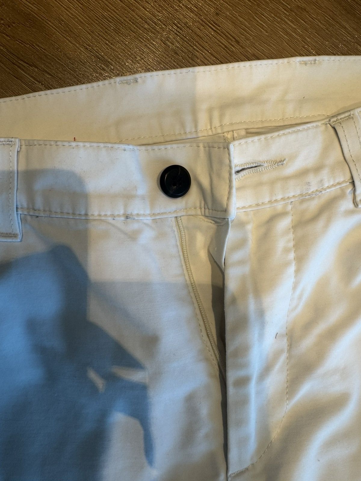 Eleventy Eleventy Cream Tapered Cargo Pants Size US 33 - 6 Thumbnail