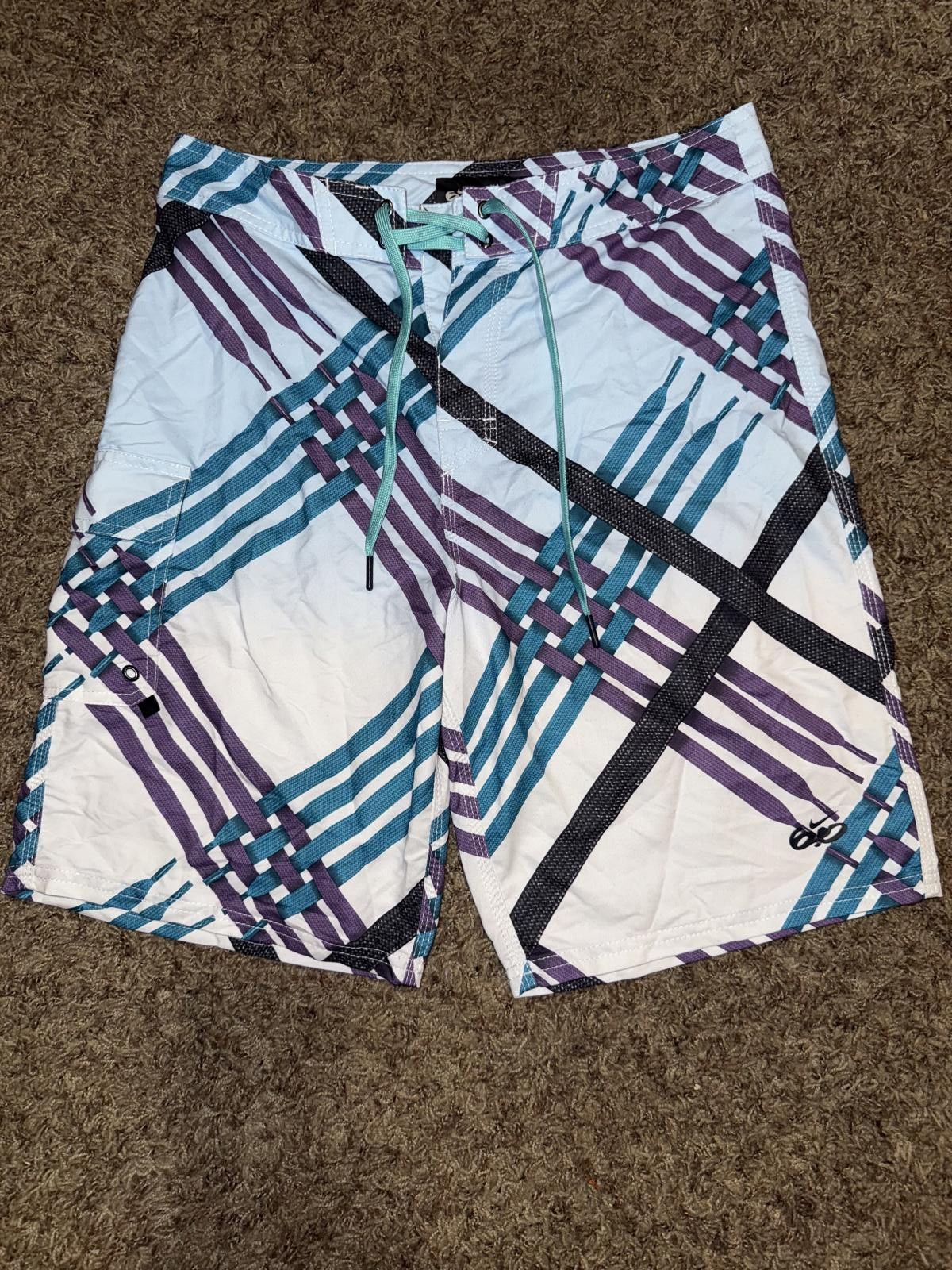 Nike VINTAGE Nike Men’s 6.0 Scout Laces Surf Board Swim Beech Summer Shorts Size US 32 / EU 48 - 1 Thumbnail